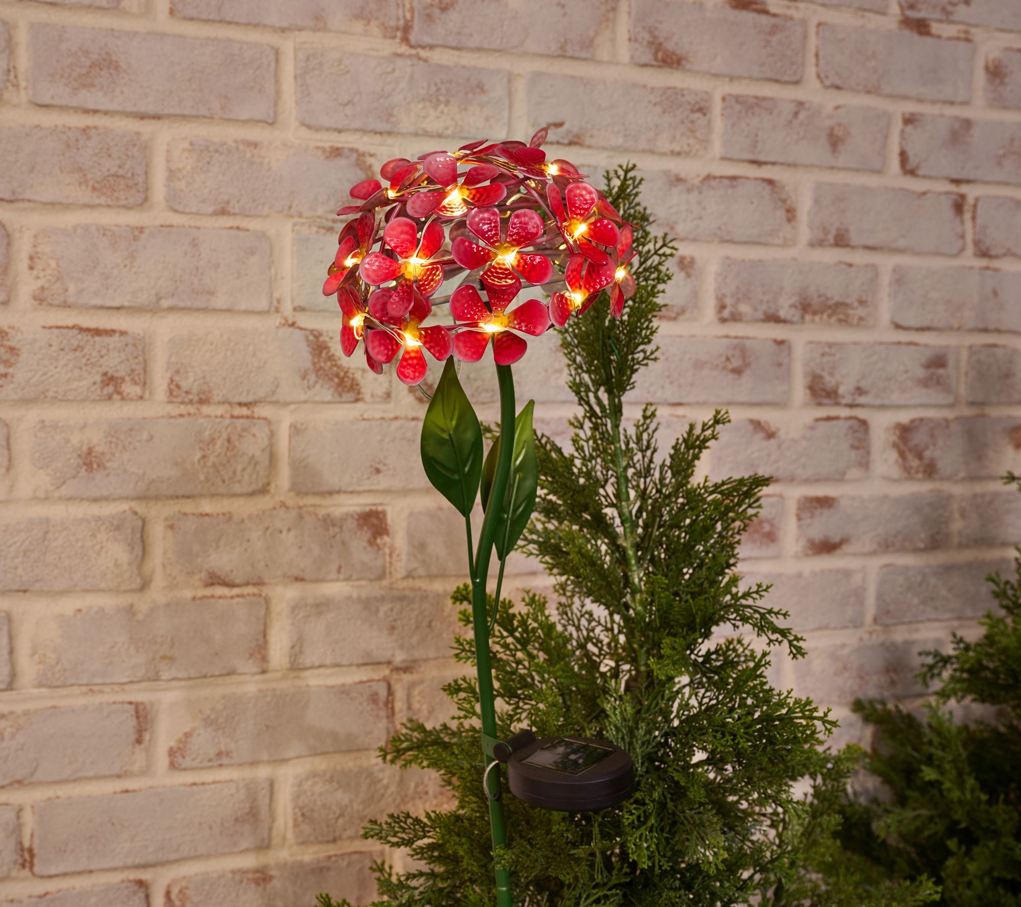 Ultimate Innovations Solar Hydrangea Garden Stake