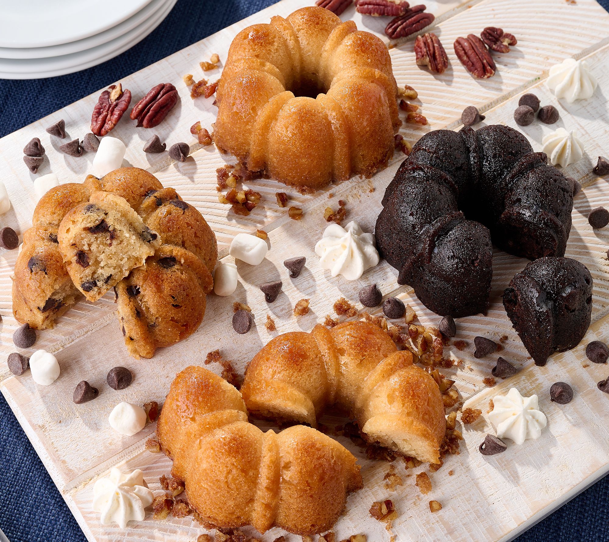 Island Treasures (4) 4 oz Fall Flavored Rum Cakes