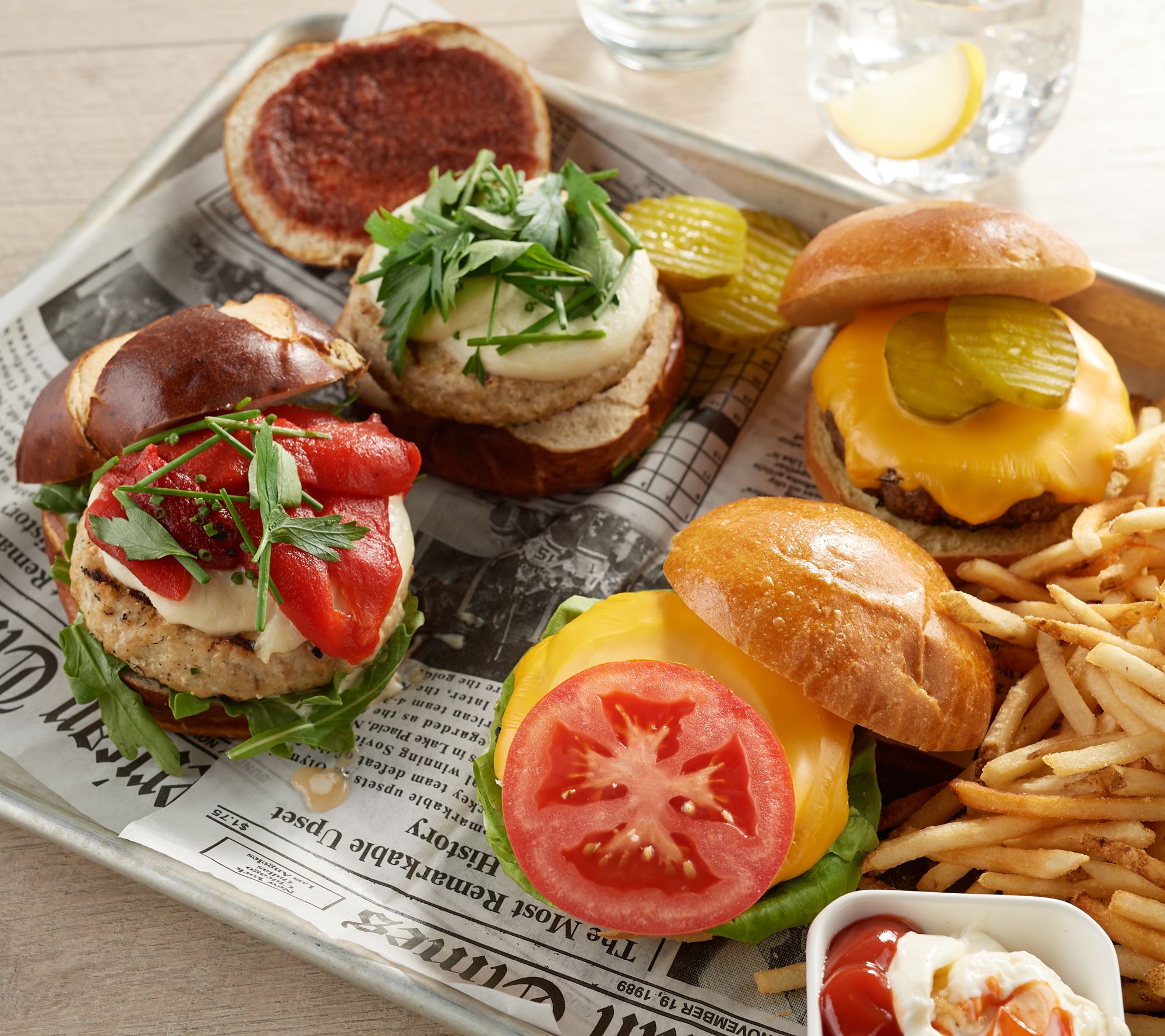Rastelli's (24) 5oz Choice of Beef or Turkey Burgers