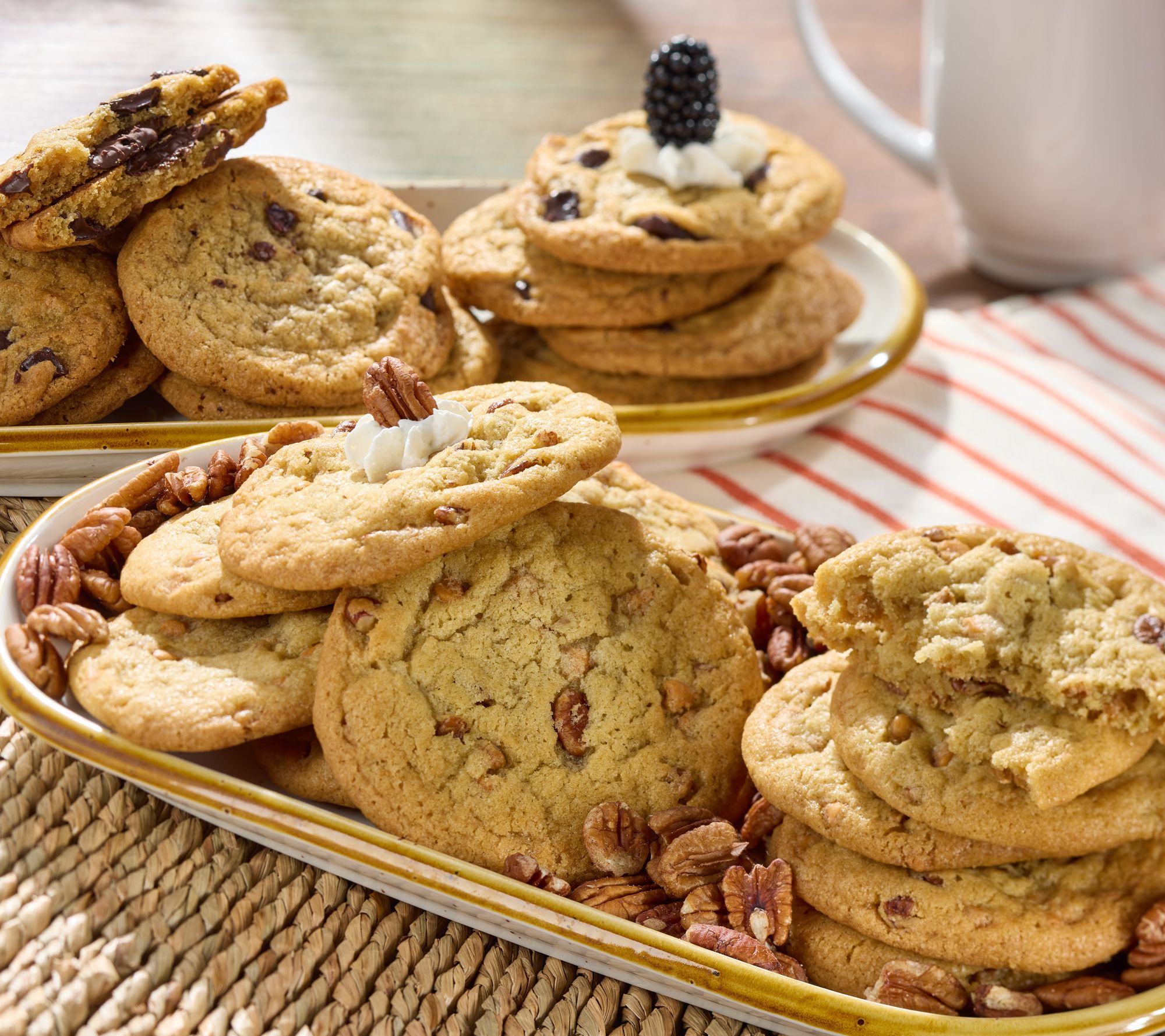 SH11/30 David's Cookies 70pc Best of Fall Cookie Dough Auto-Delivery