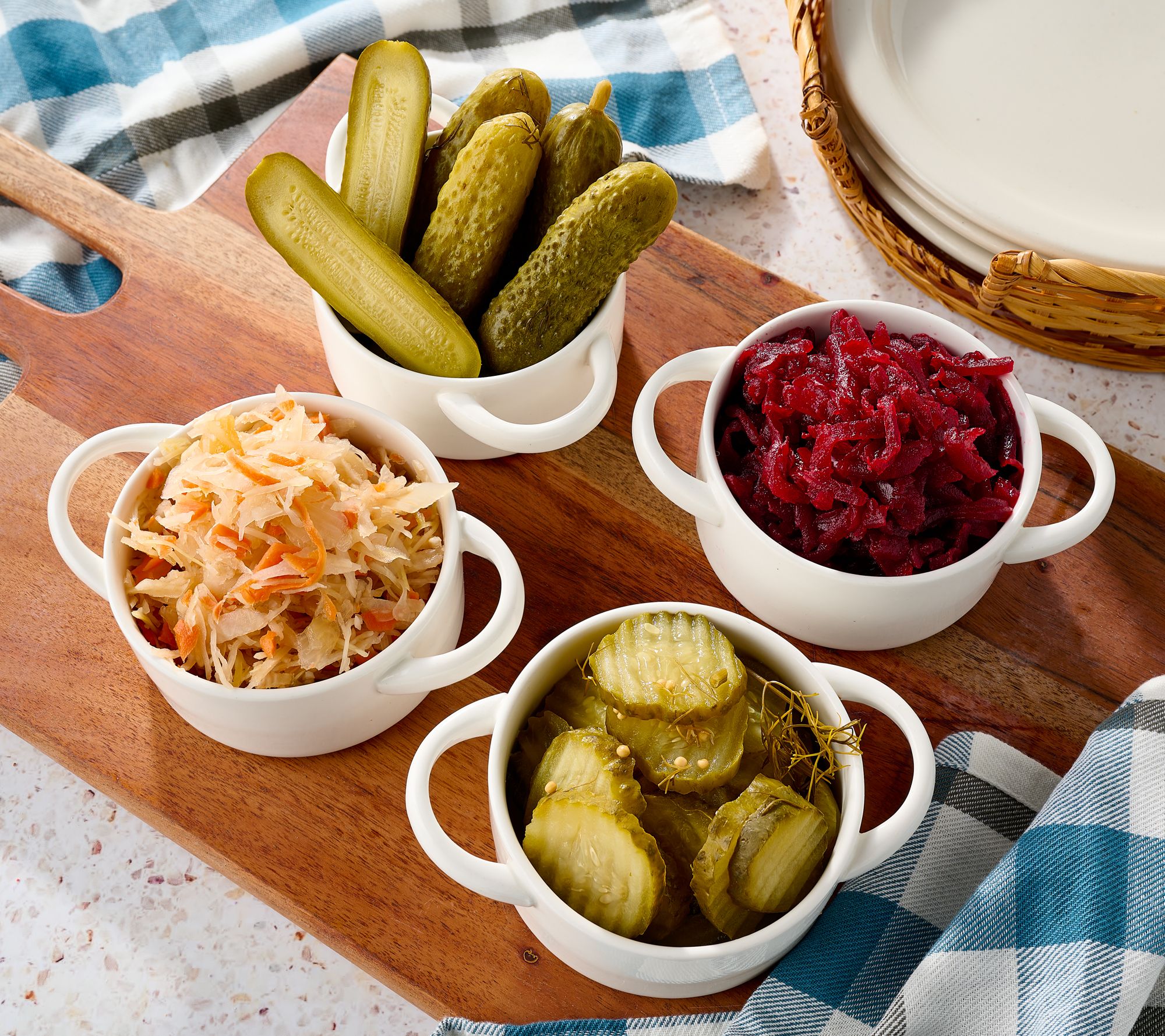 Old World Quality Foods (4) 18oz Jars of Veggie Salads