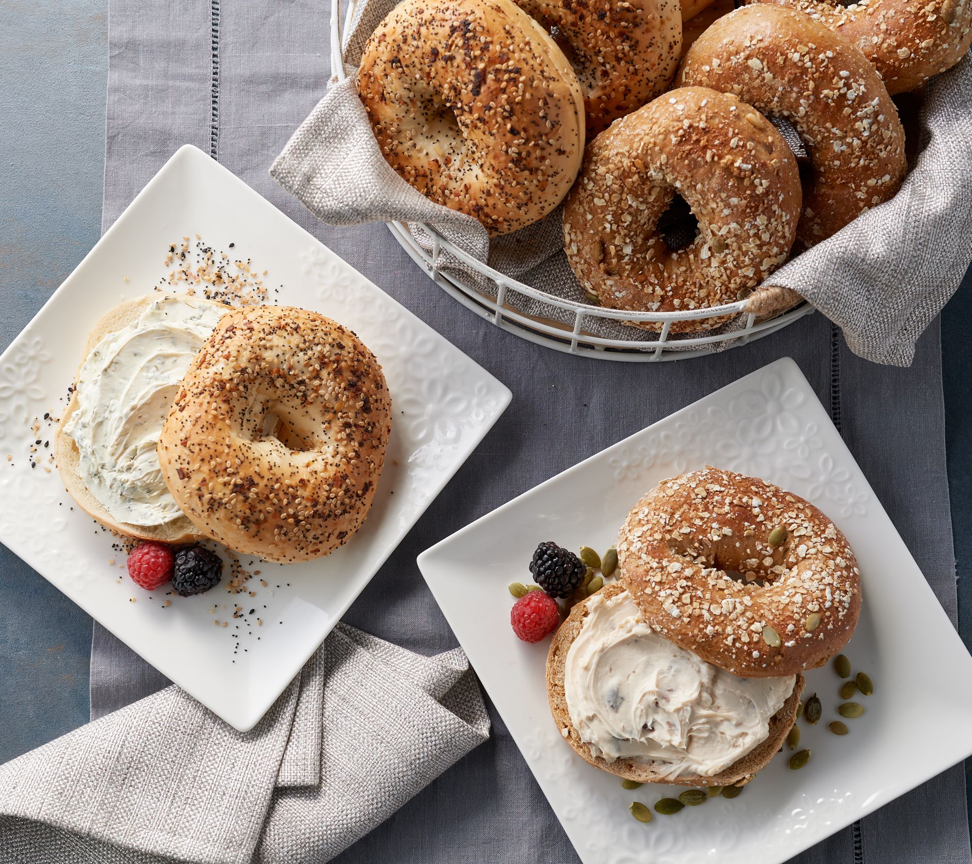 Just Bagels (24) 4-oz Pre-Sliced Kettle Boiled NYC Bagels
