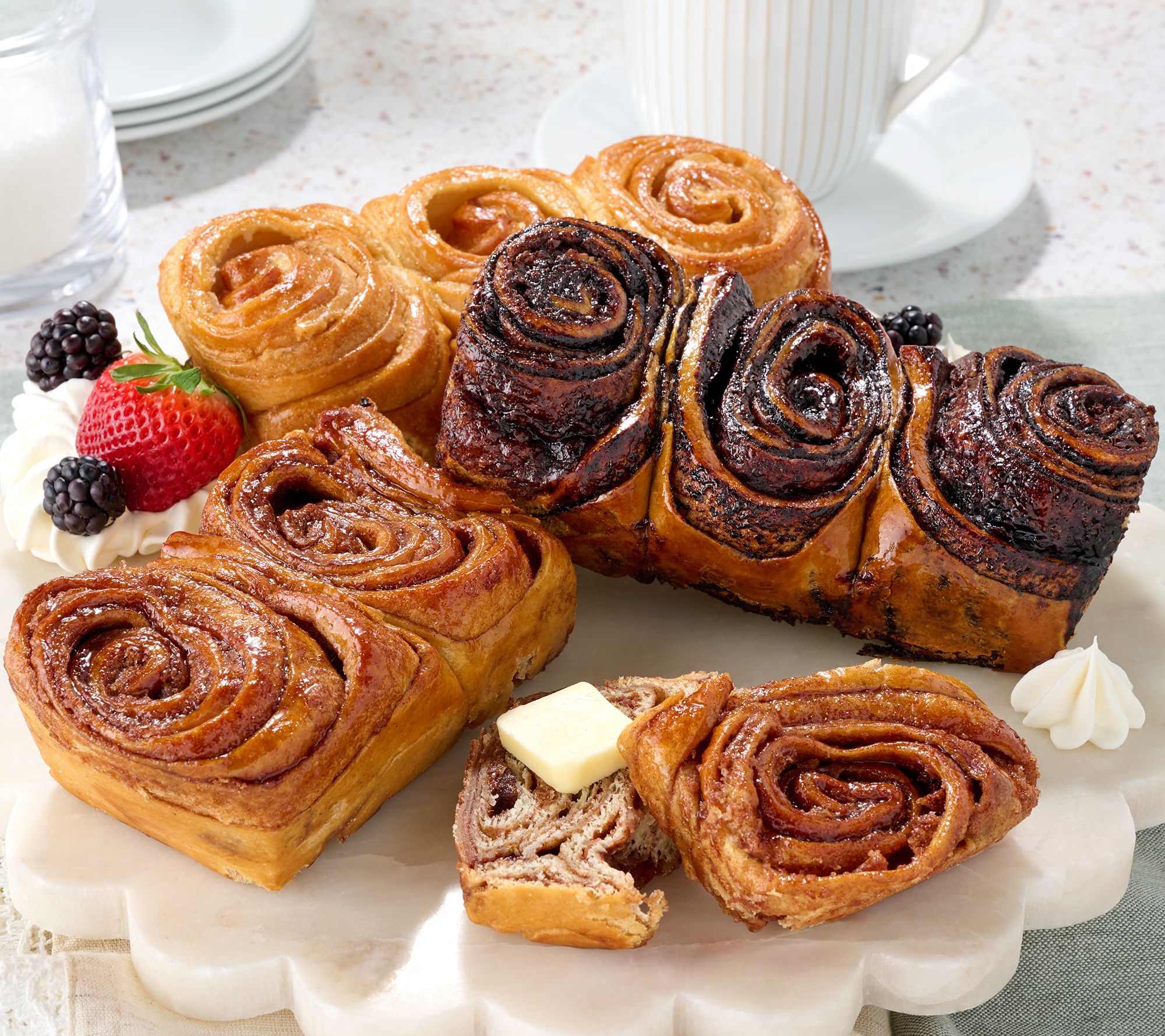 Dulcet 9 Count Assorted Sweet European Swirled Breads