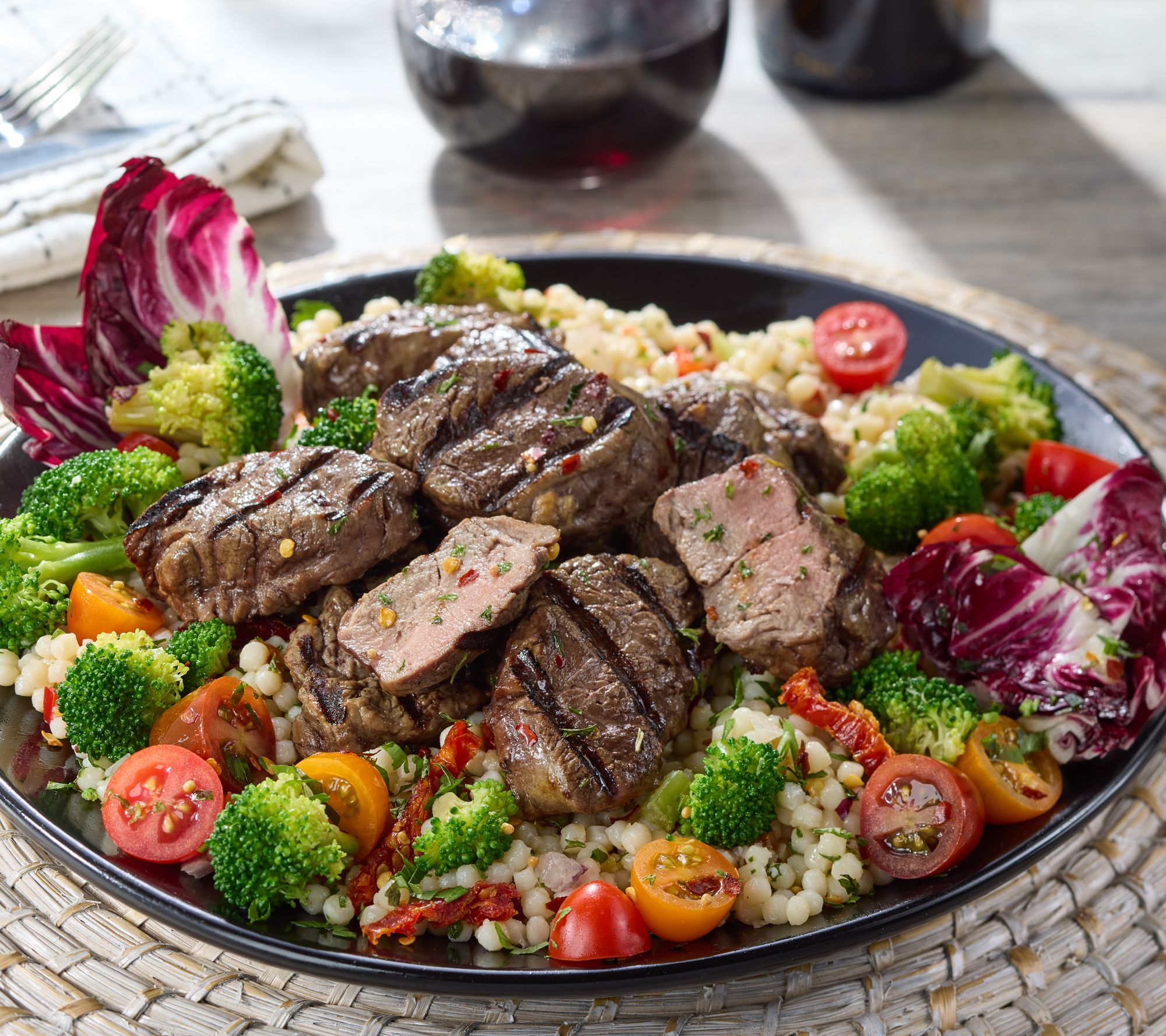 Rastelli's (40) 2-oz Black Angus Filet Mignon Medallions