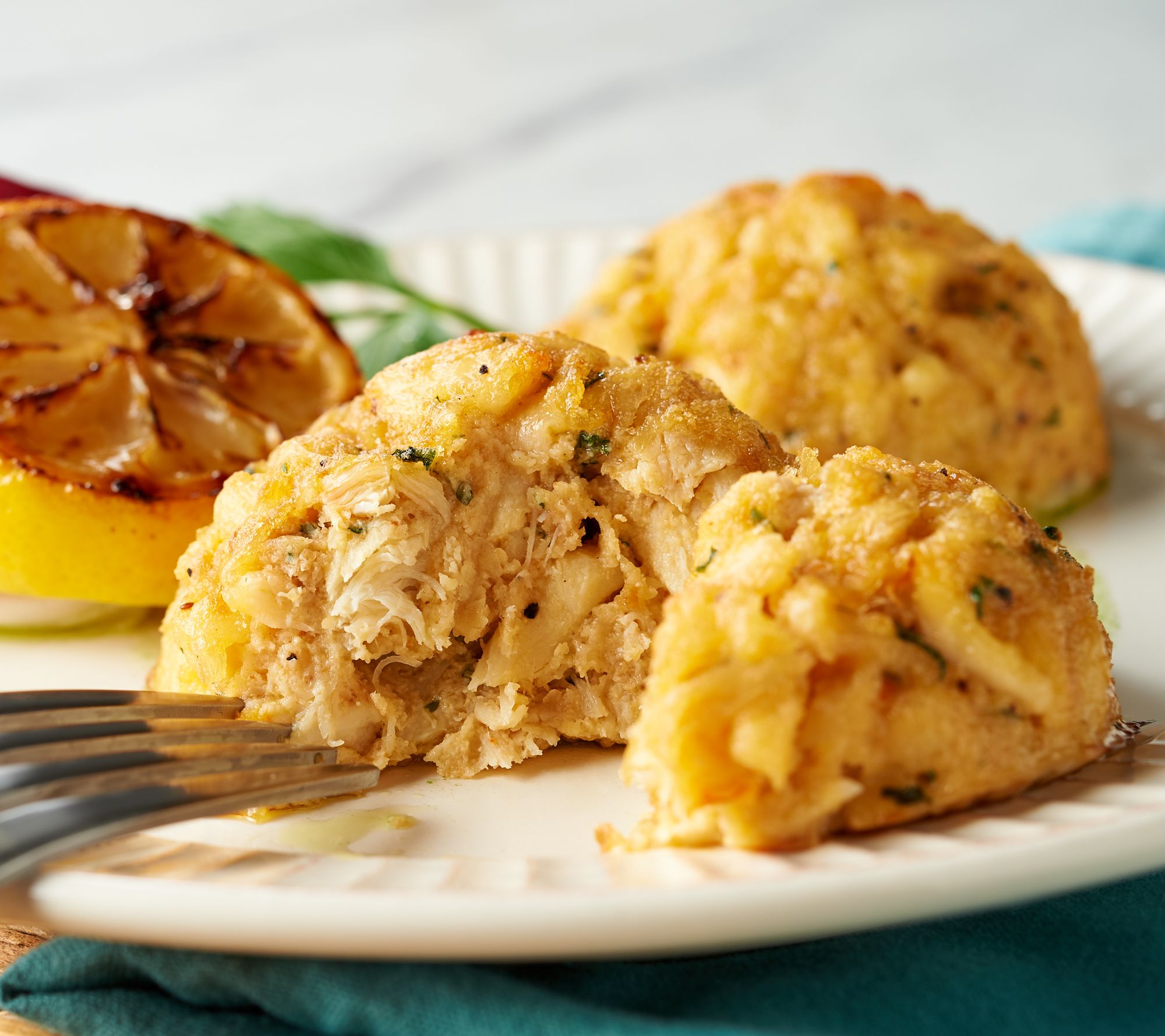 Egg Harbor (12) 4oz. Jumbo Lump Crab Cakes - QVC.com 