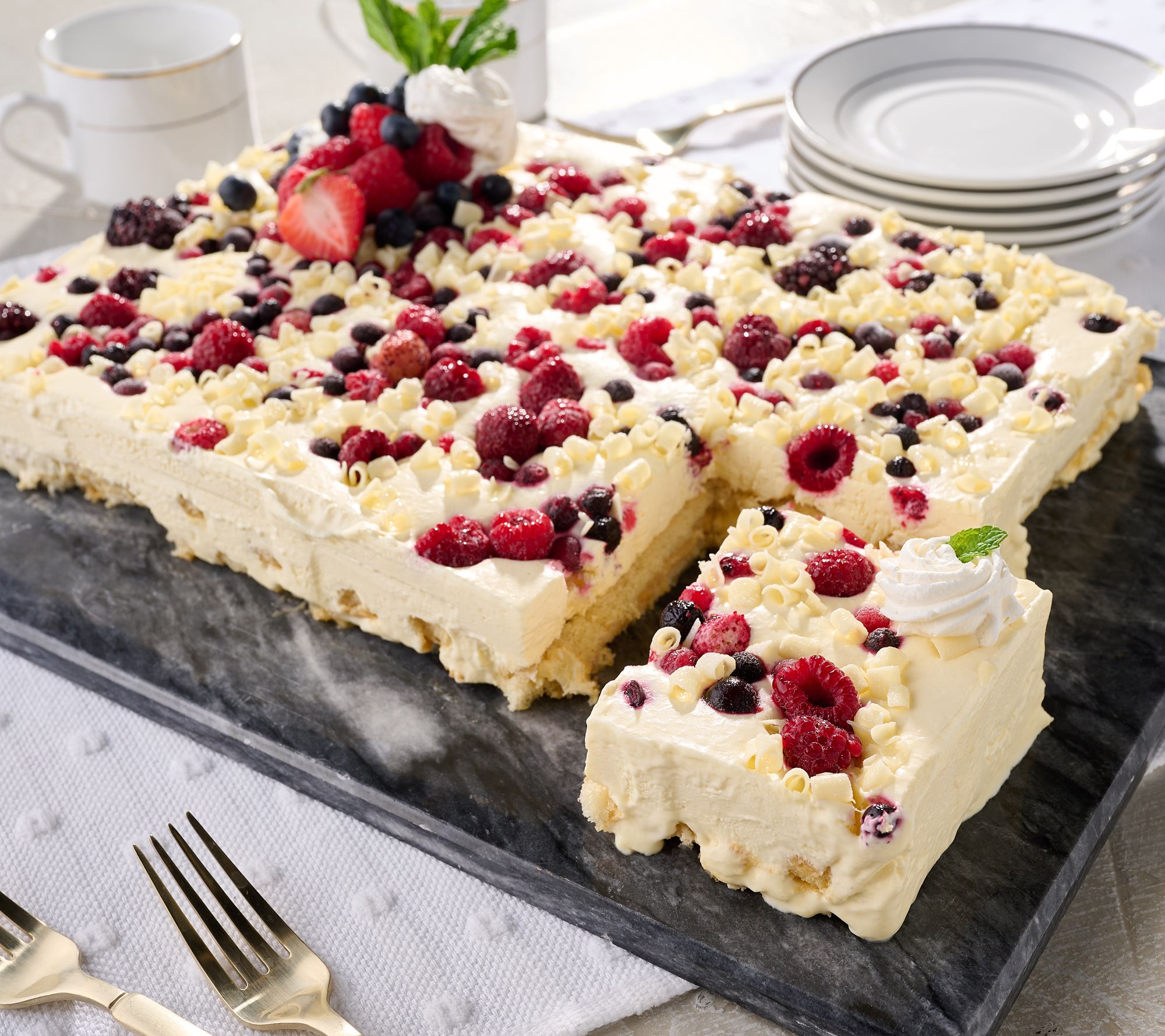 SH12/1 Delizioso Desserts 4.5lb Italian Dessert Tray