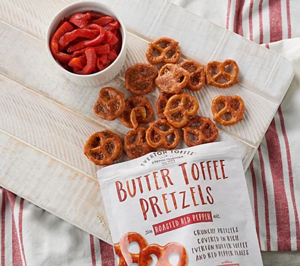 Everton Toffee (20) 4oz Bags Red Pepper Butter Toffee Pretzels