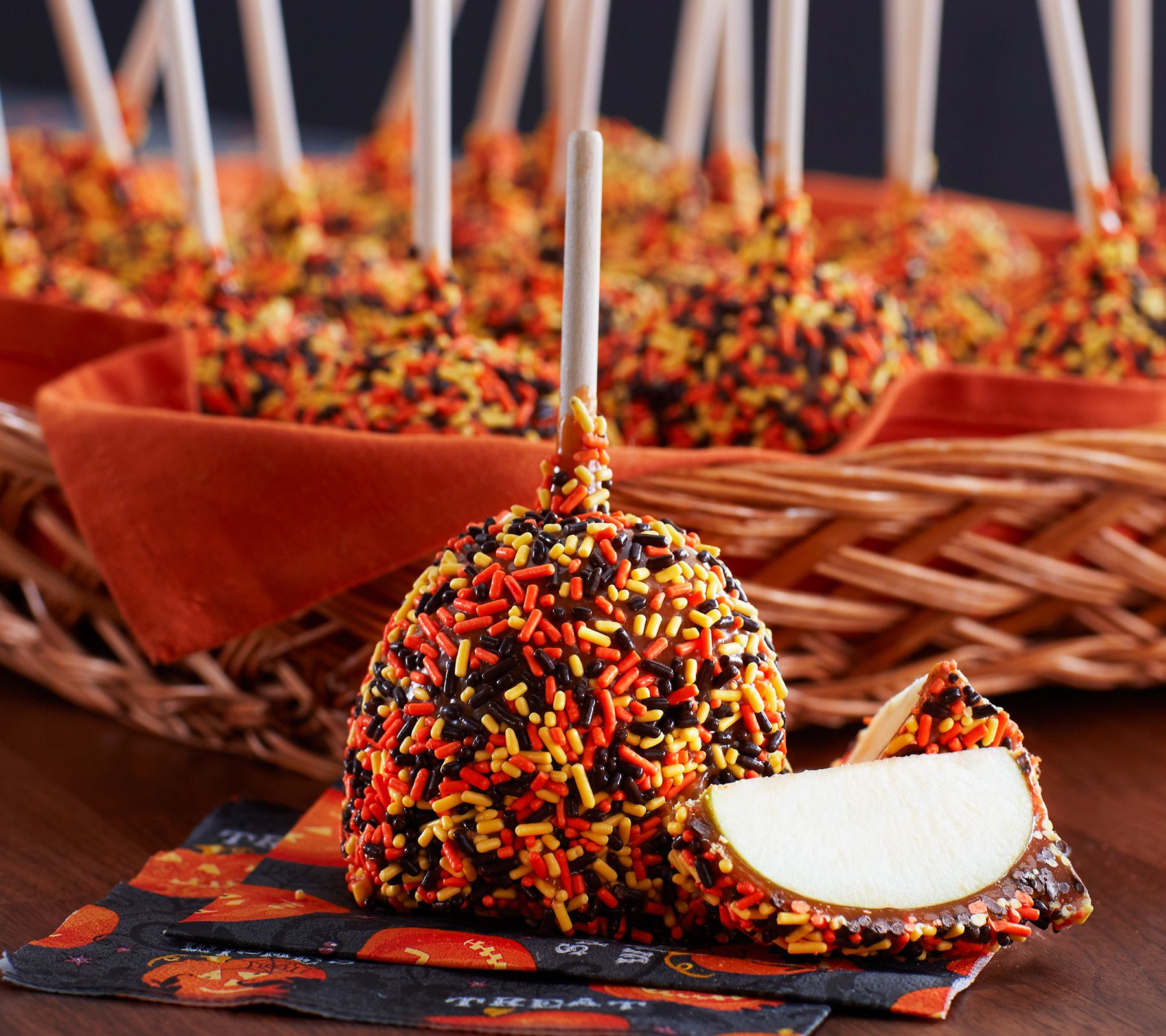 SH10/5 Mrs. Prindables (24) Fall Individual Classic Caramel Apples