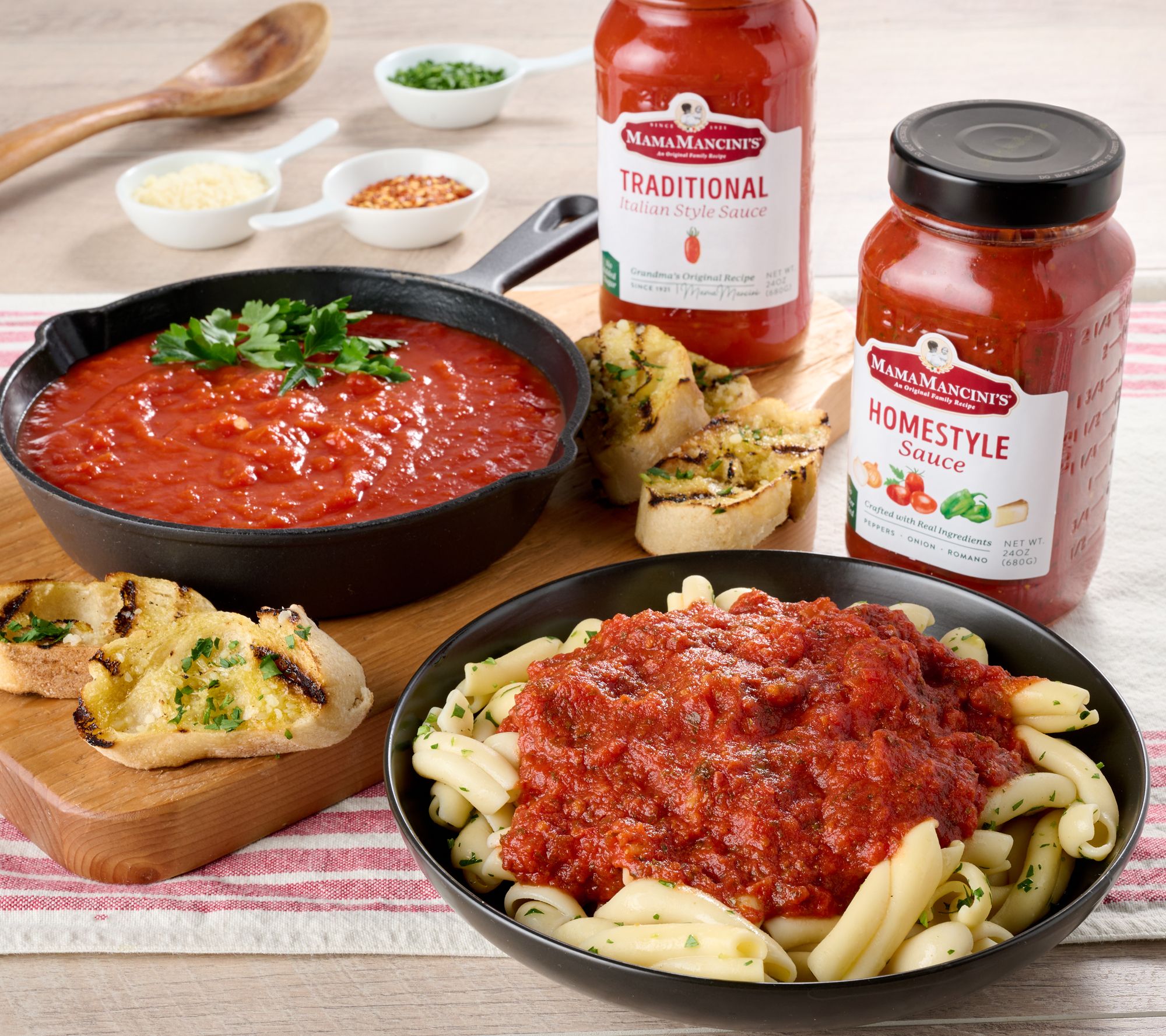 Mama Mancini's (4) 24-oz Jars Italian or Homestyle Sauce