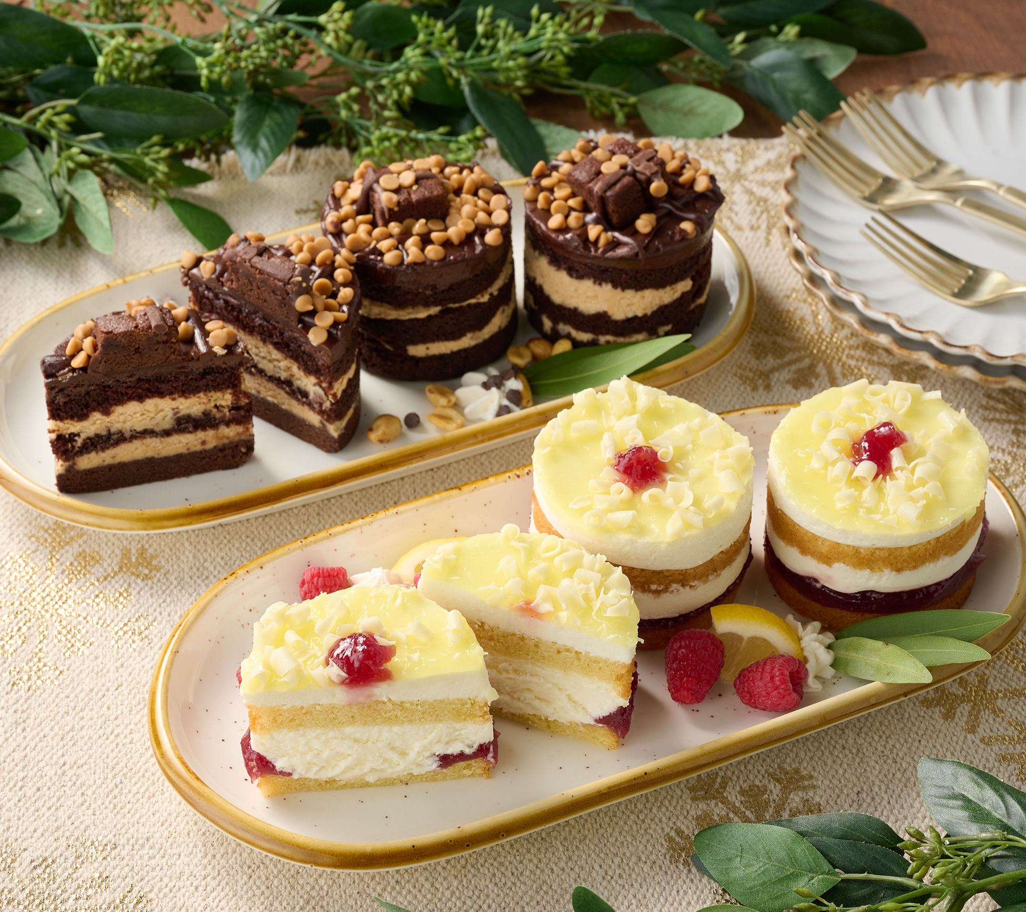 SH12/1 David's Cookies (12) Individual Layer Cakes Collection