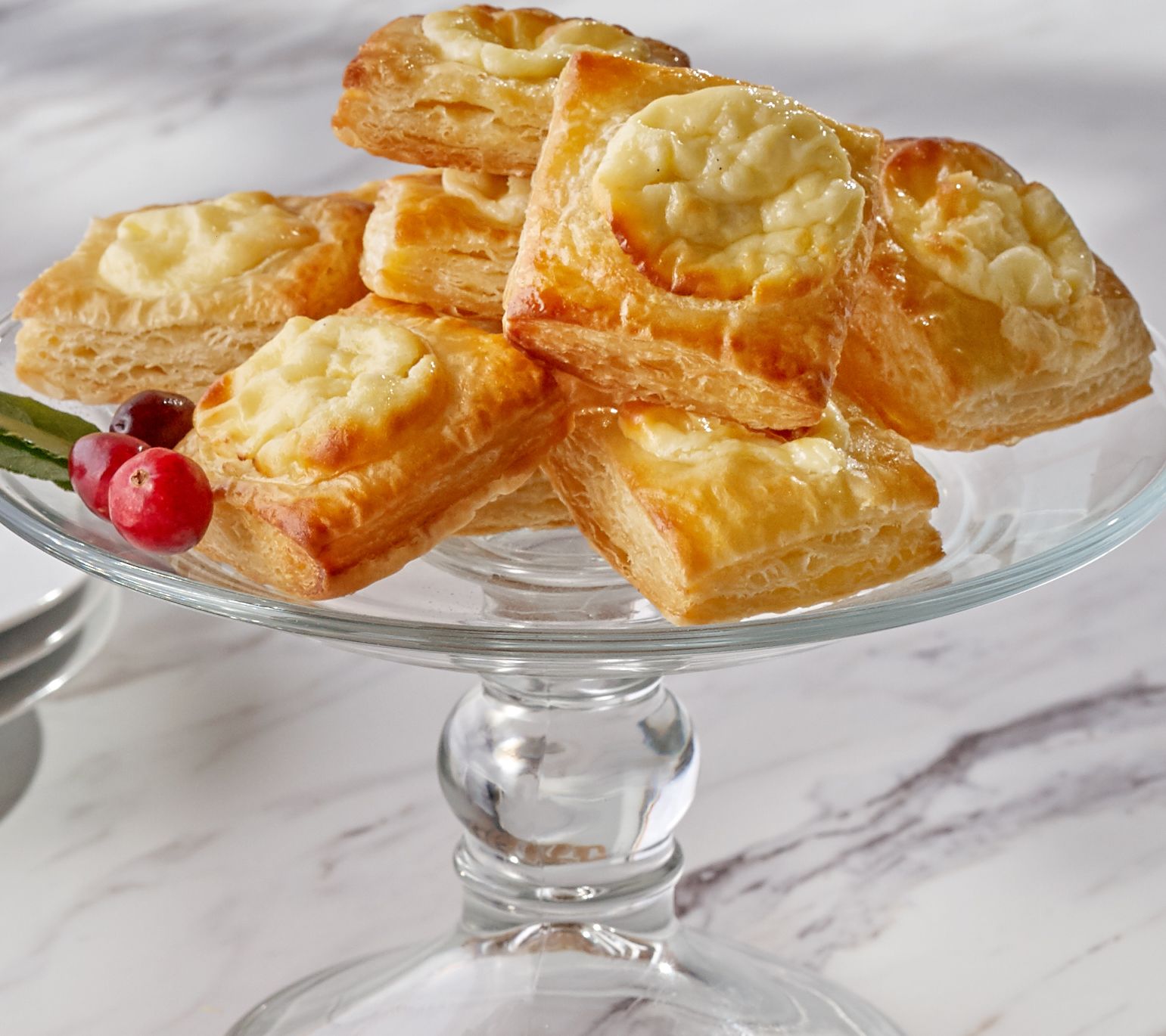 Lecoq Cuisine 48 Sweet Hors D'oeuvre Croissant Assortment