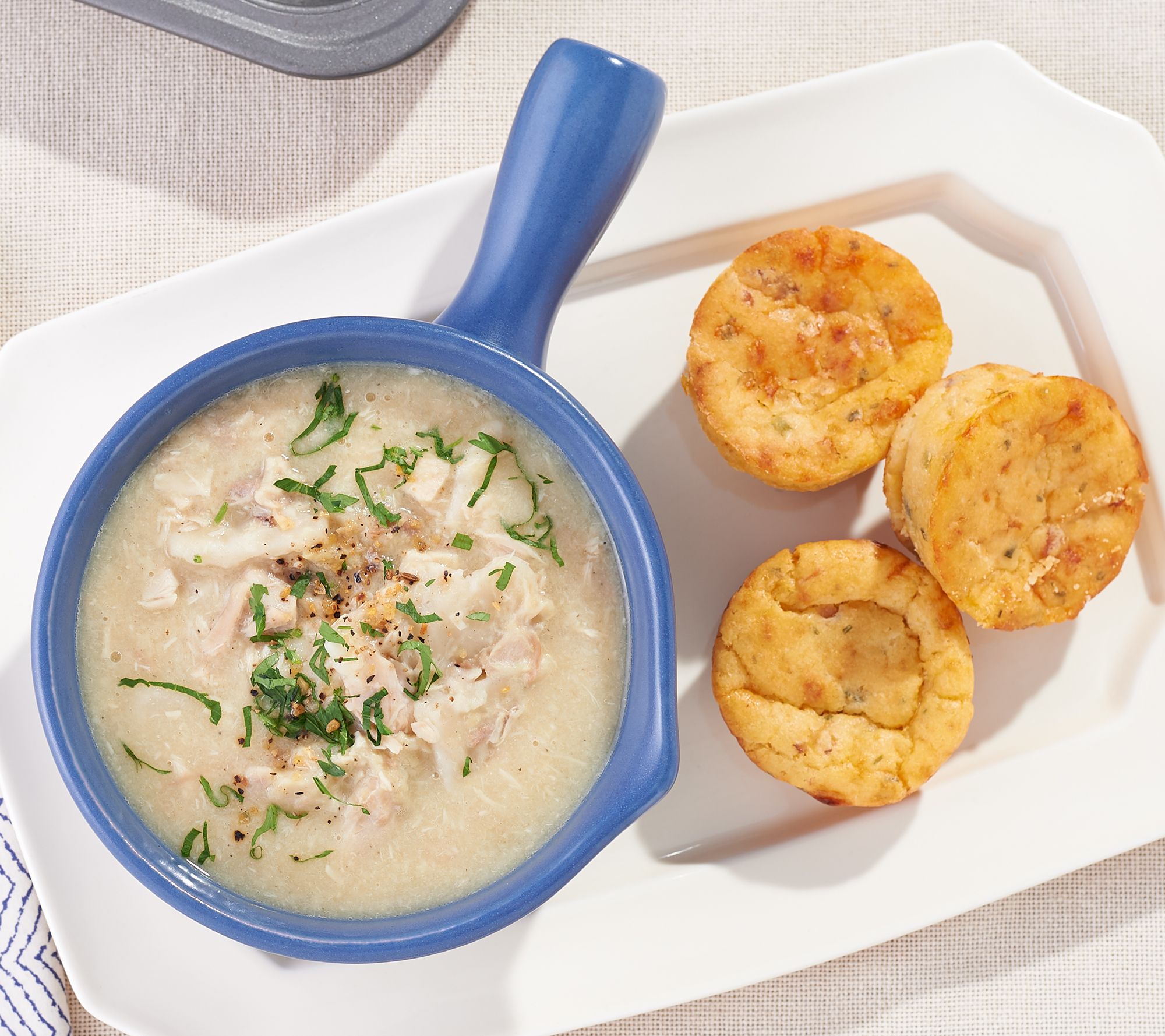 St. Clair 6lbs Chicken & Dumplings with 2lbs Cornbread AutoDelivery