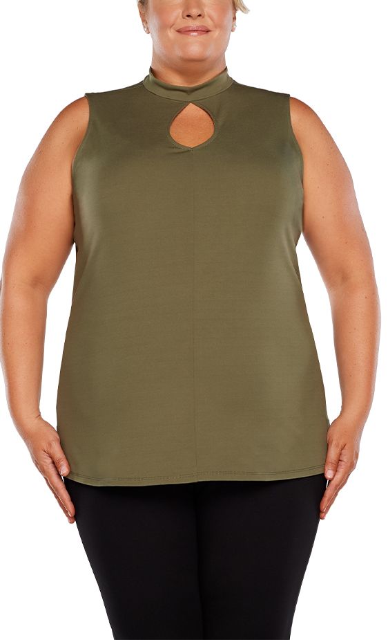 Fitted plus size tops for women, cut to follow the lines of the body.