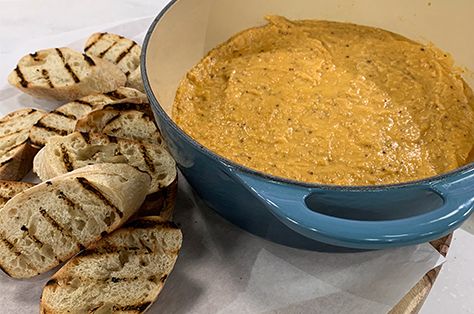 Beer Cheese with Grilled Bread 