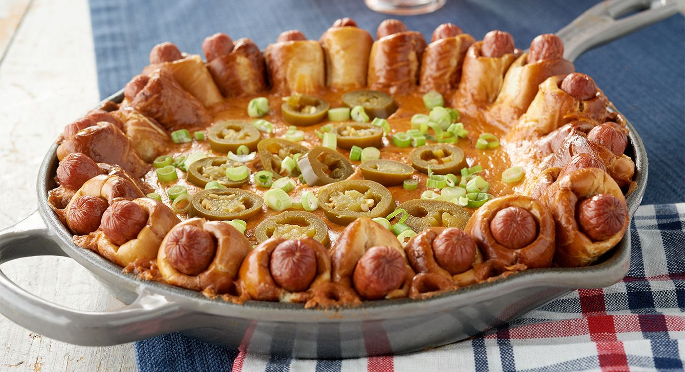 Grilled Chili Cheese Dog Dip