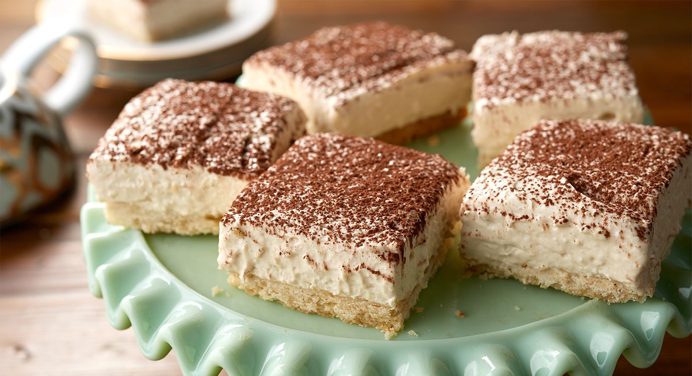 Irish Cream Cheesecake Bars