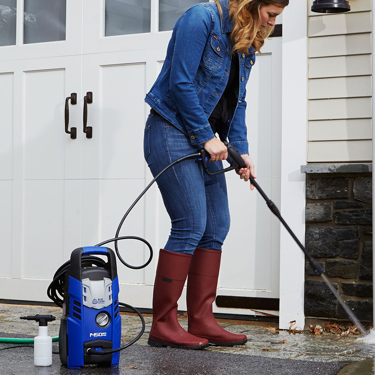 Outdoor Living — Home Décor & Outdoor Furniture Sets —