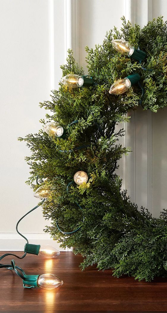 Set of 12: Premium Velvet Wreath Picks with Gift Box, Berries, Pine Cones,  & Ornament Ball, Festive Holiday Decor, Trees, Wreaths, & Garlands, Christmas  Picks, Home & Office Decor
