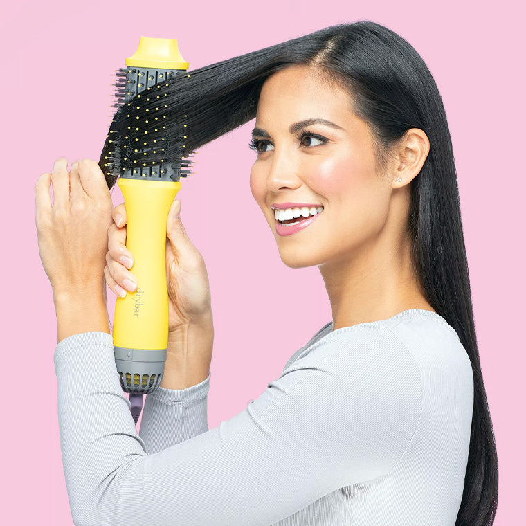 Drybar the Brush Crush Fiery Straightening Brush