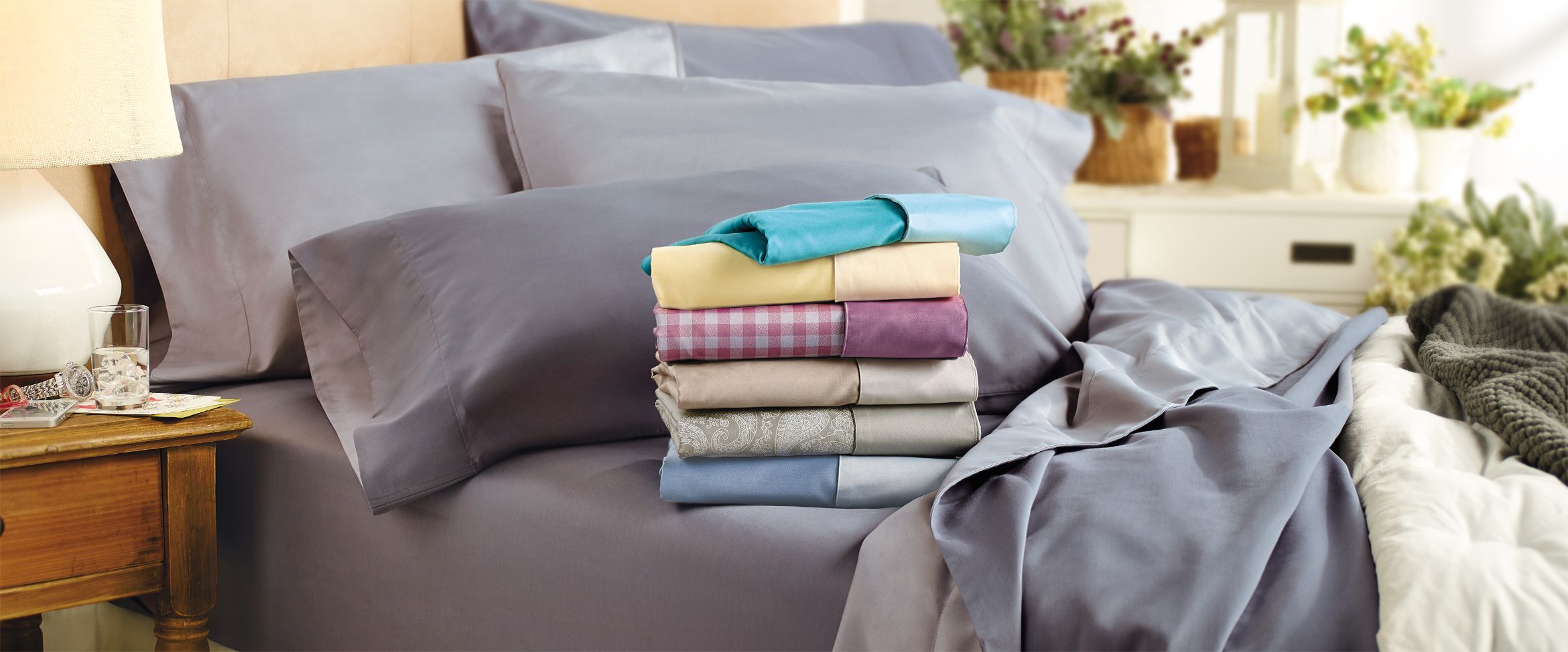 (QVC) Home Reflections Reversible 600TC Sheet Set w/ Extra Cases