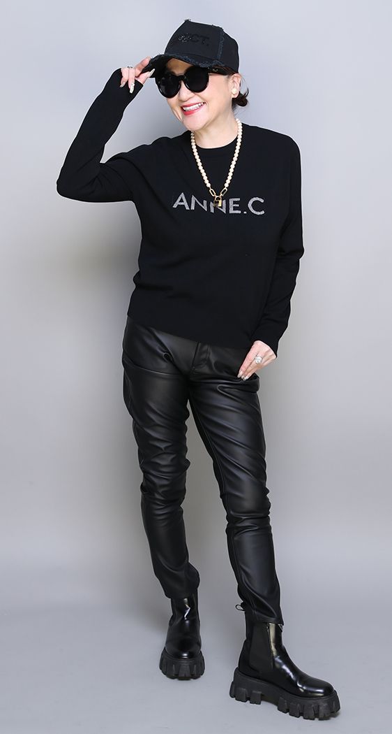 美脚スリムパンツ