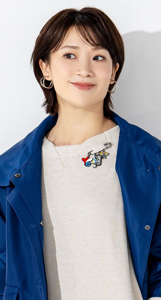 チャームブローチ