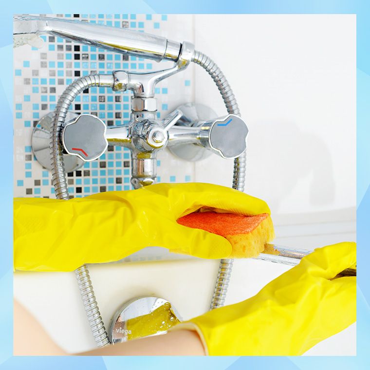 梅雨の湿気に負けない清潔な空間を作るお掃除グッズ