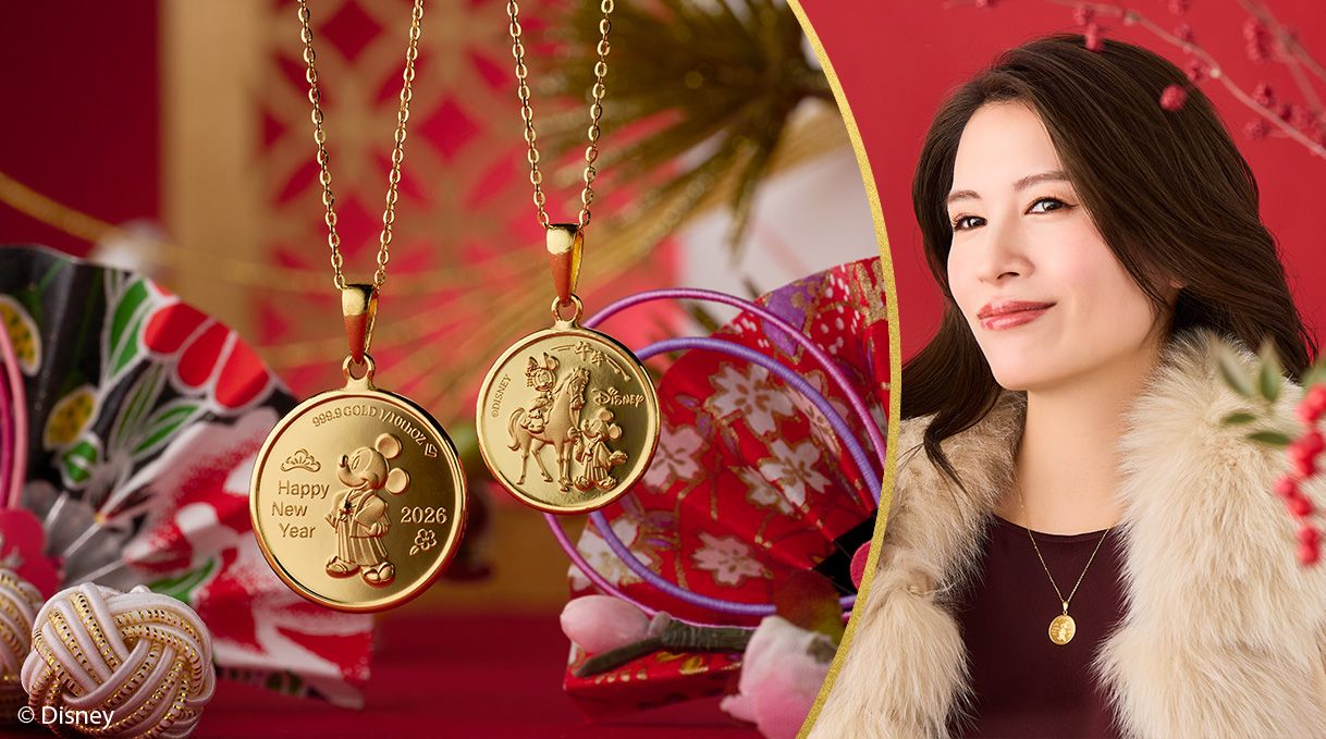 純金 「ミッキー&ミニー」 New Year メダルペンダントヘッド - QVC.jp
