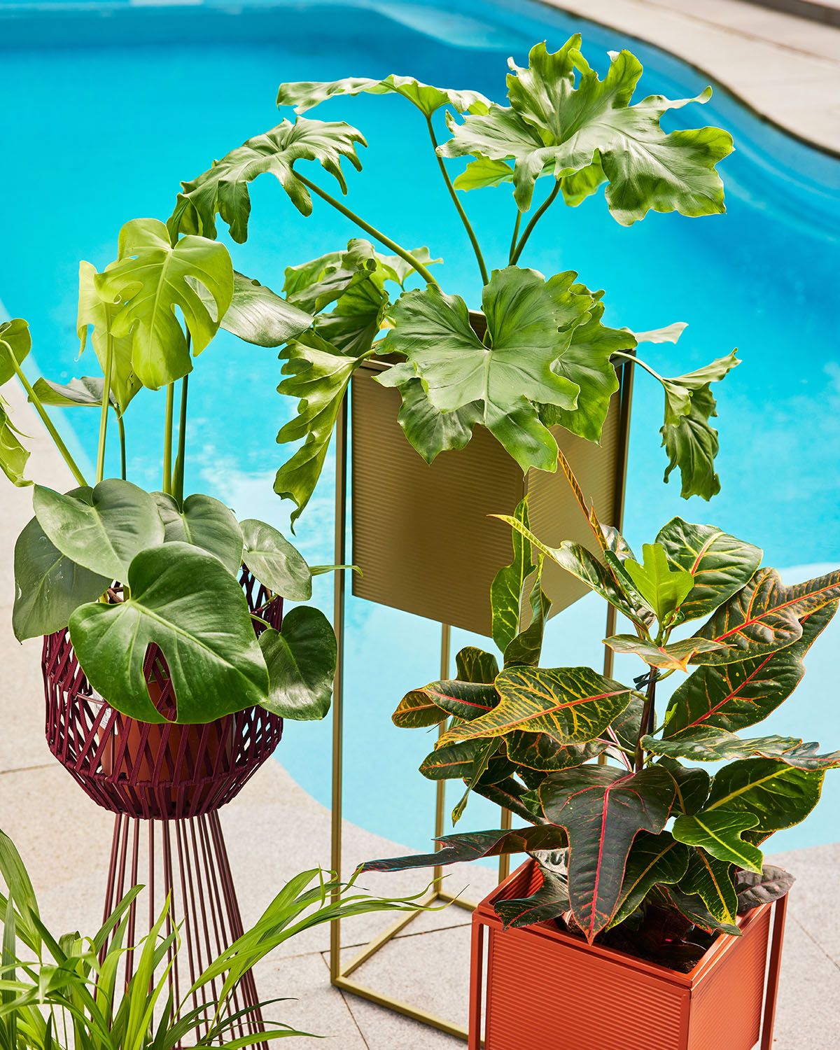 Studio 70 Metal Planter