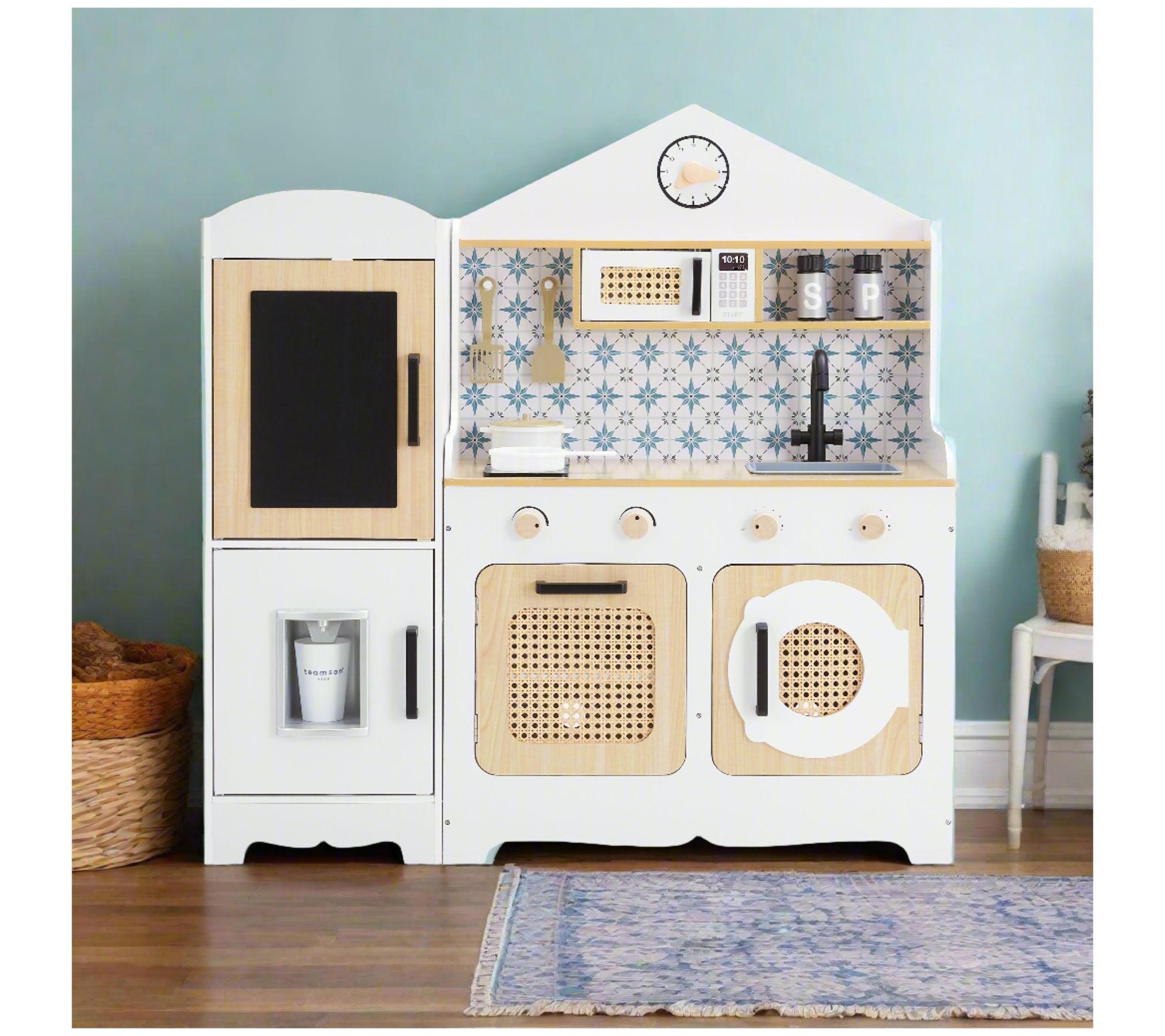 Teamson Kids Little Chef Morocco Play Kitchen a nd Accessories