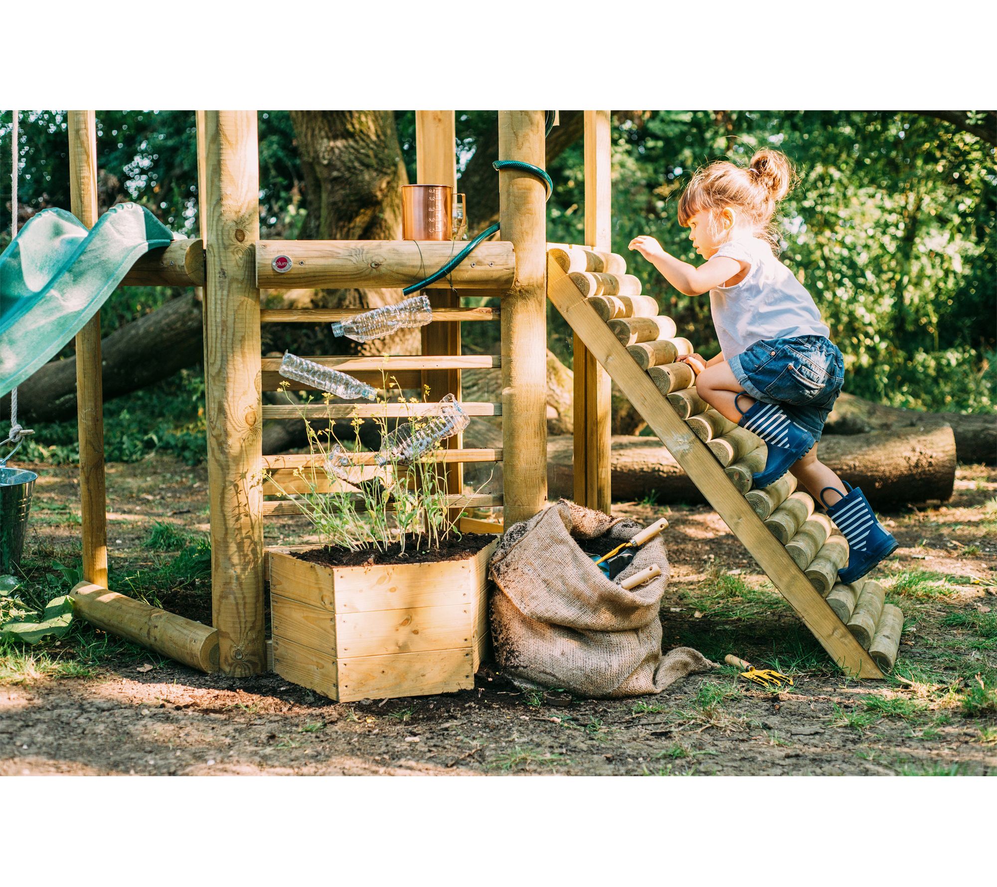 plum discovery climbing frame