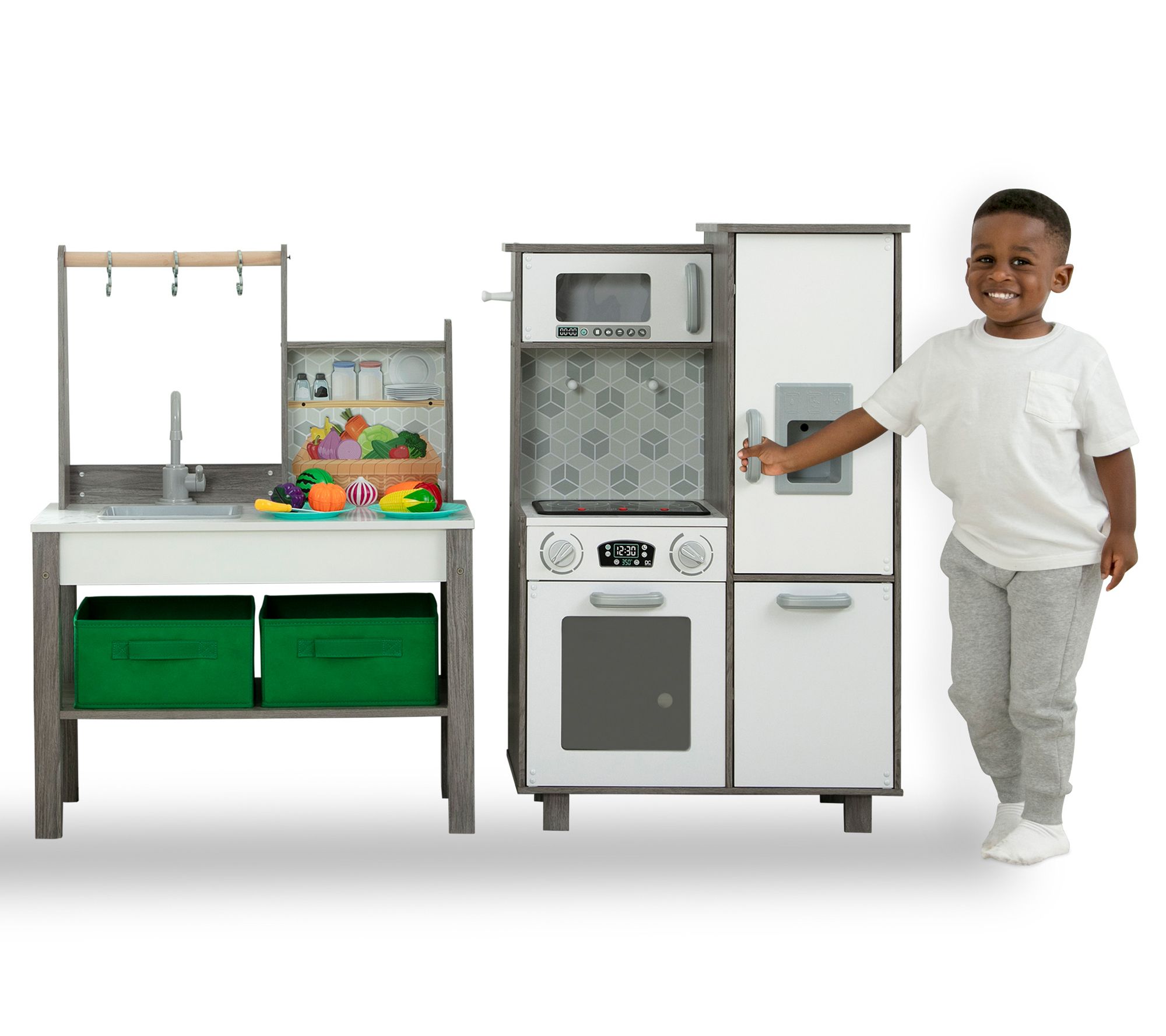 Delta Children Gourmet All-in-One Corner Play Kitchen