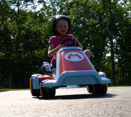 Nintendo Super Mario Kart 24v Battery Powered Kids' Ride-on -  White/red/blue : Target