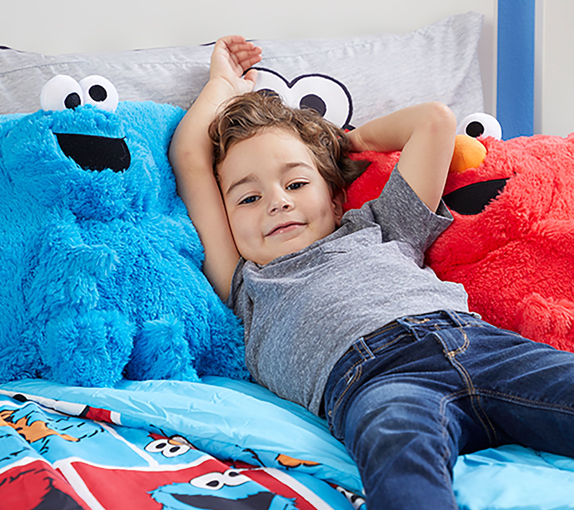 Pillow Pets Sesame Street Elmo Stuffed Animal Plush Toy