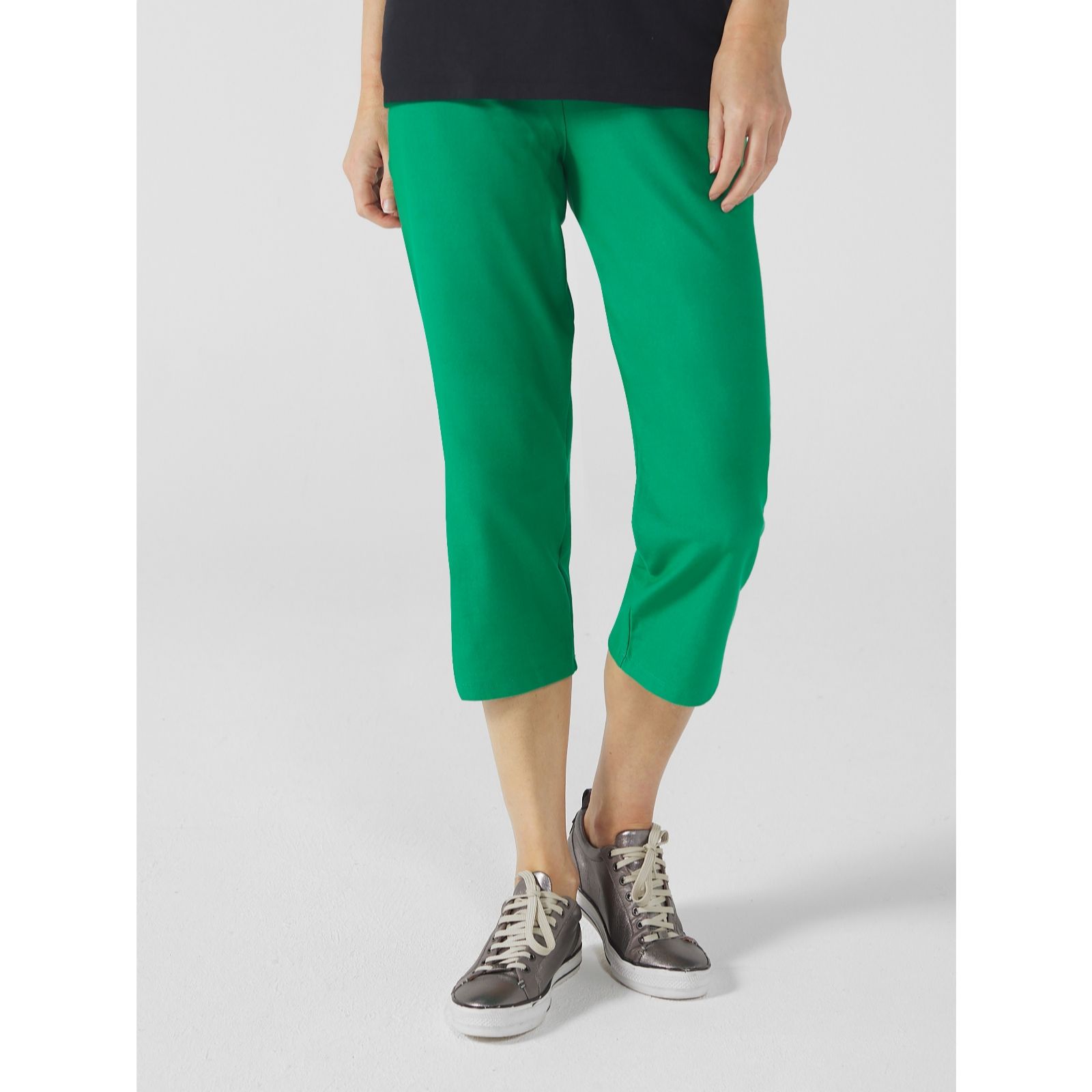 Kim & Co Deluxe Denim Knit Cropped Trousers - QVC UK
