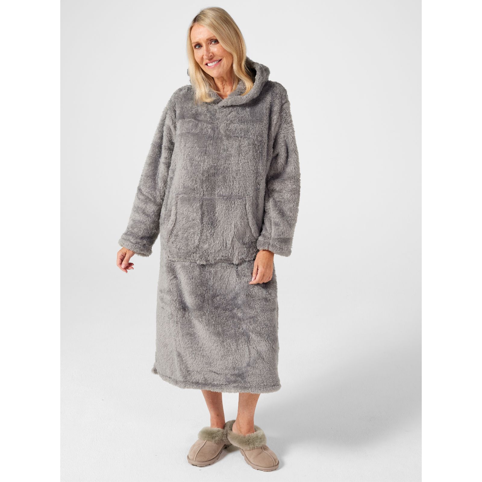 Cozee Home Fluffy Longline Hooded Lounger - QVC UK