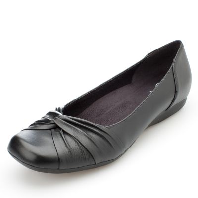 Qvc flat sale shoes