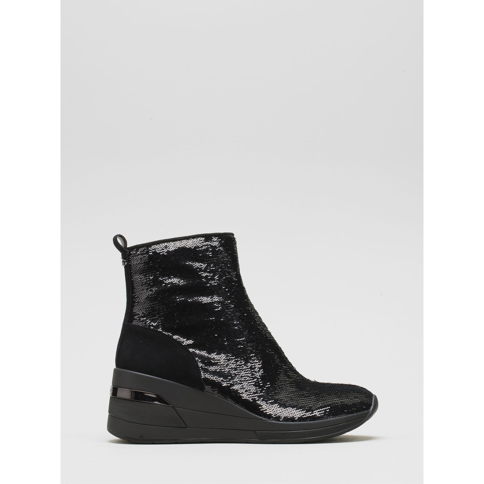 Wedge hot sale trainer boots