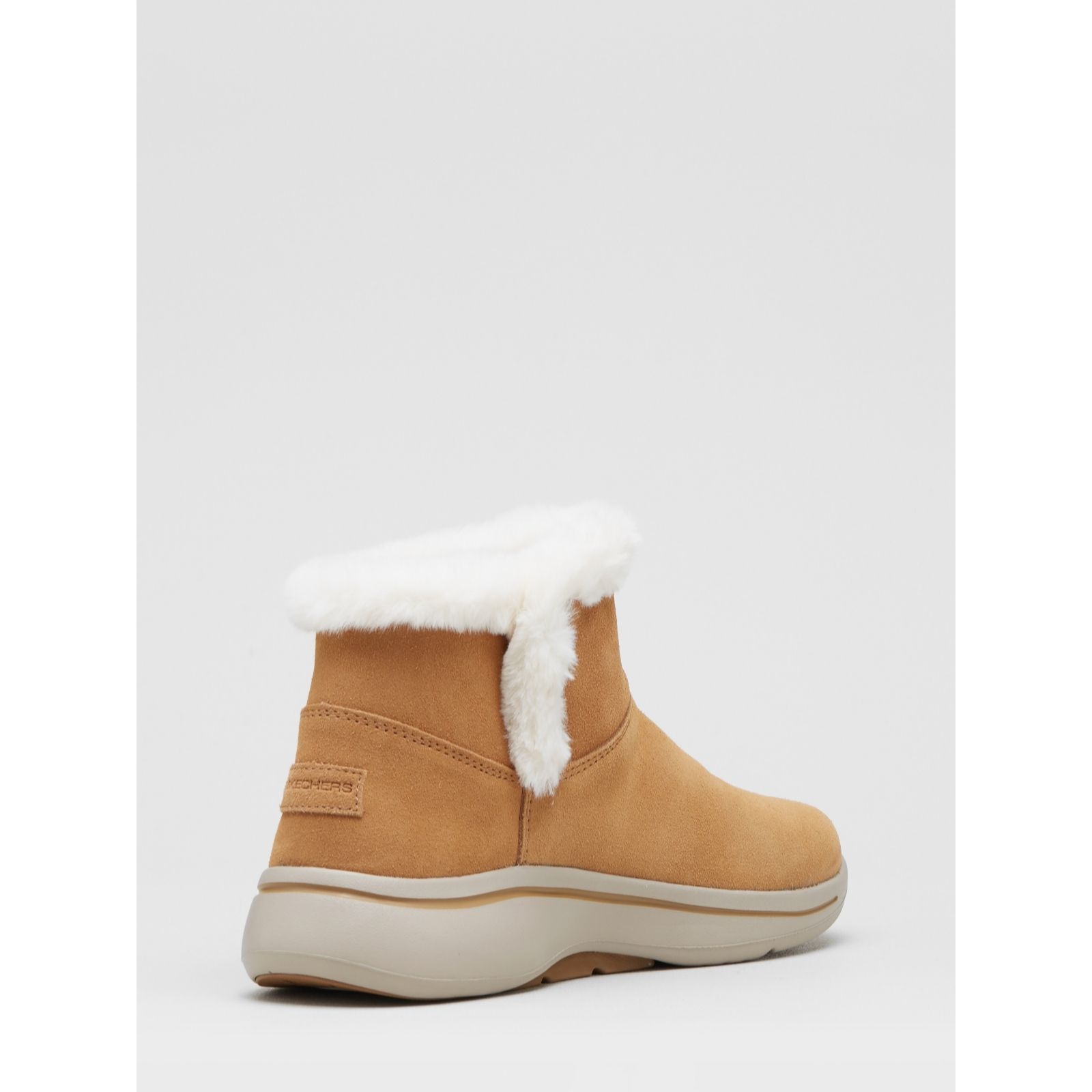 Skechers fashion on the go chugga suede ankle boot