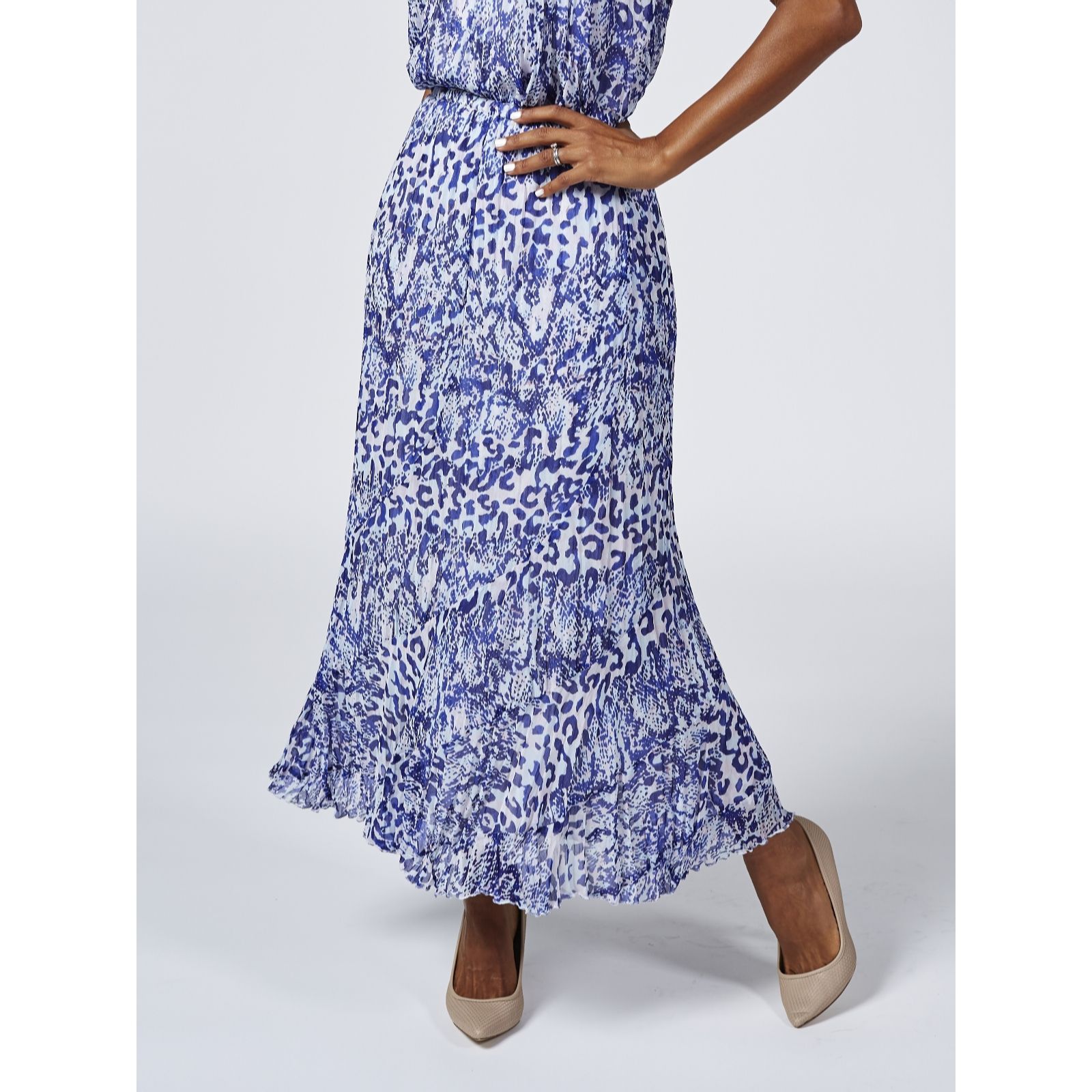 Outlet Together Crinkle Printed Maxi Skirt - QVC UK