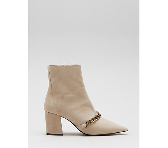Ben de Lisi Chain Link Suede Ankle Boot