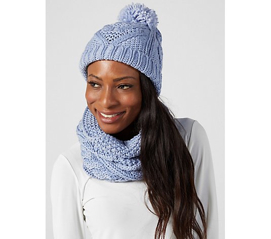 White Stuff Heart Cable Hat and Snood Set
