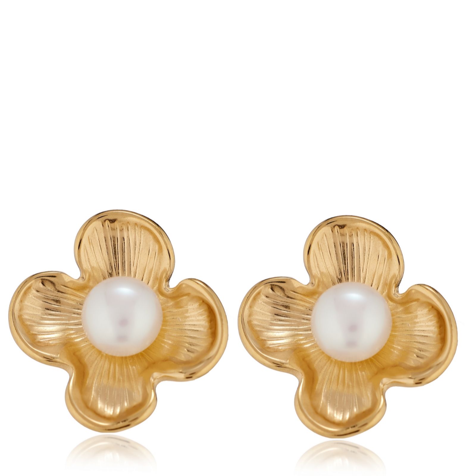 Lara Pearl 7-8mm Button Pearl Textured Flower Earrings Stainless Steel