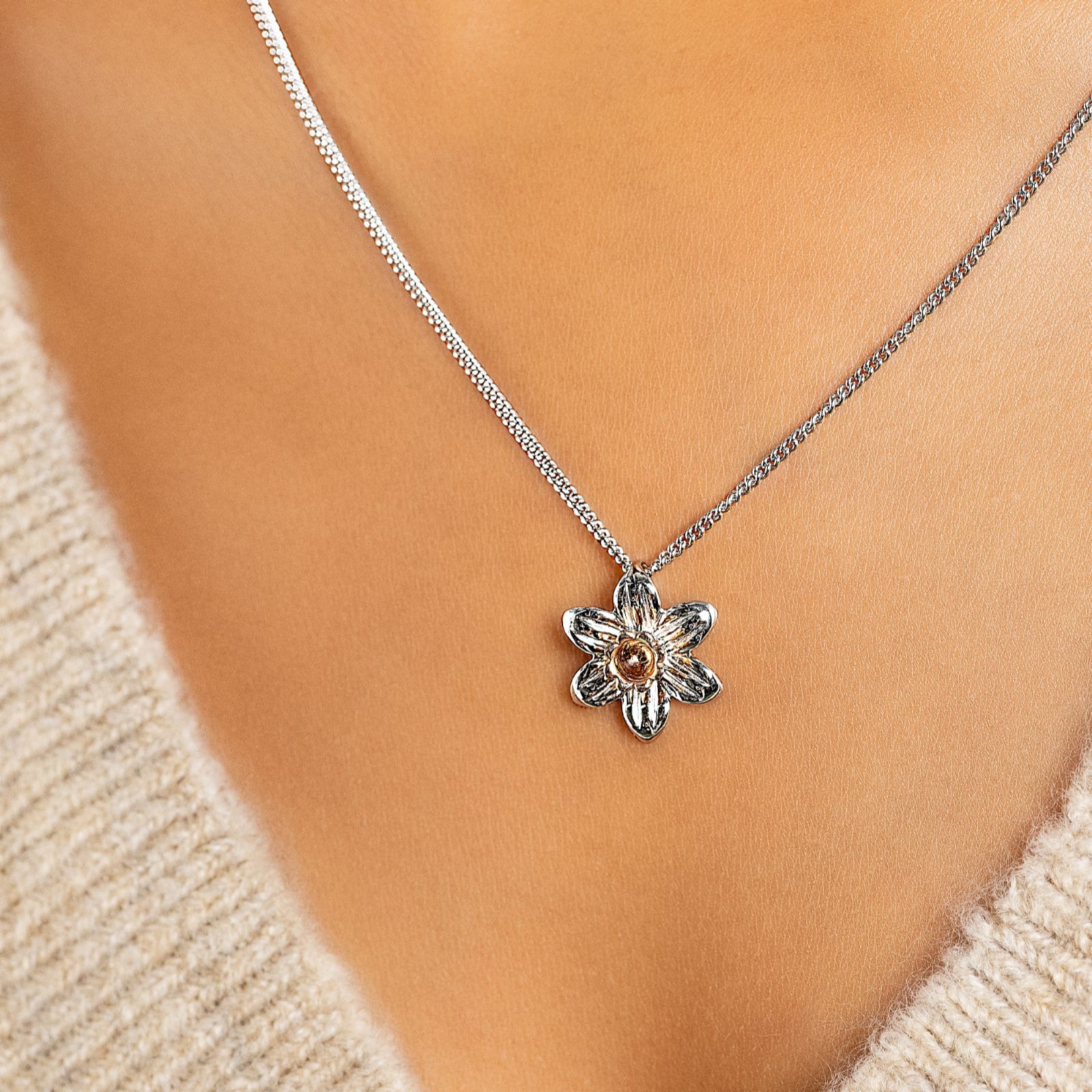 Daffodil necklace on sale