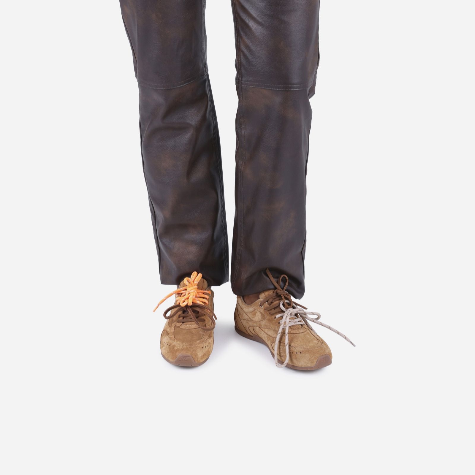 Bronx MYR-AA Suede Trainer