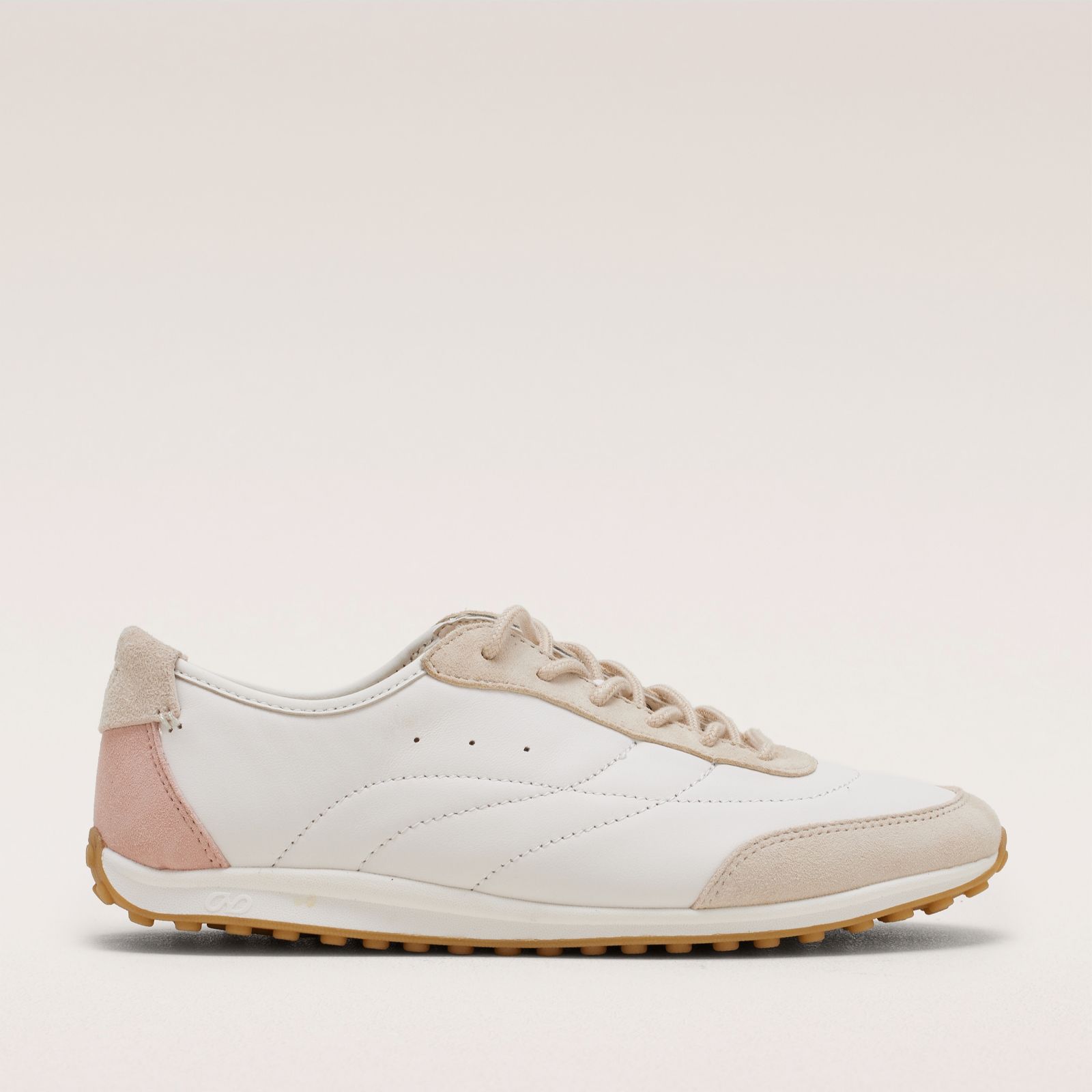Naturalizer Clove Trainer