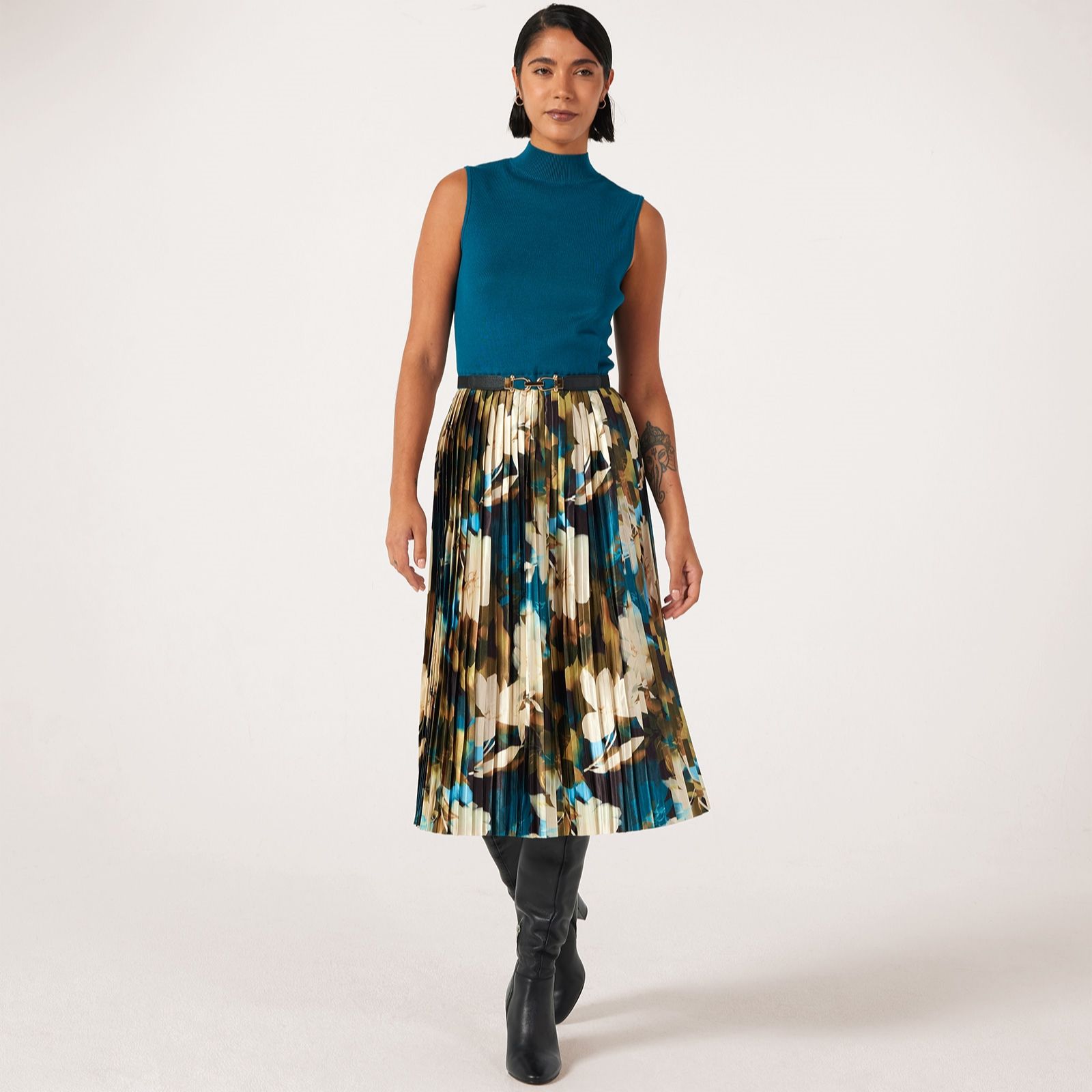 Nina Leonard Sleeveless Smoke Rib Knit With Printed Pleat Dress