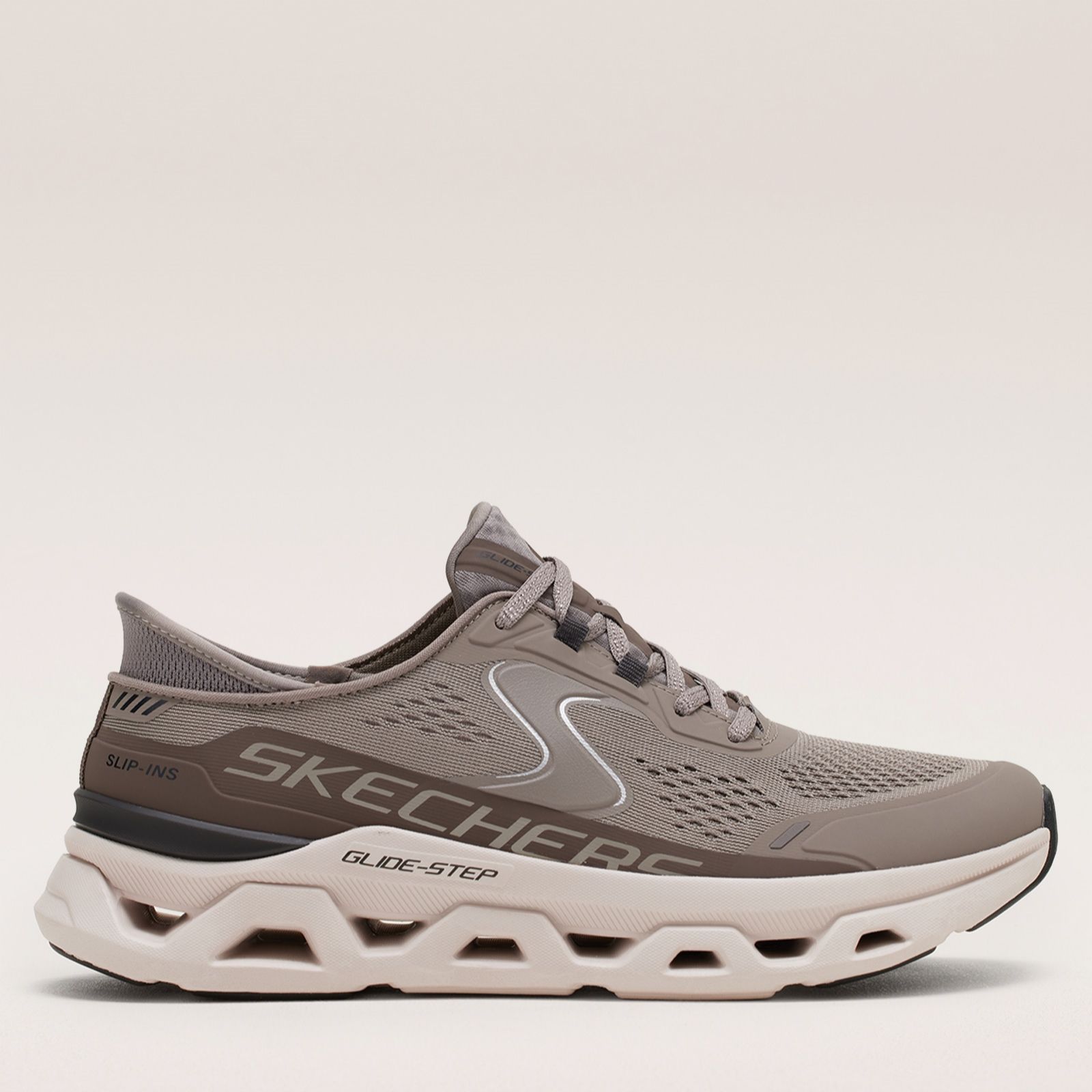 Outlet Skechers Glide-Step Altus Slip-Ins Trainer
