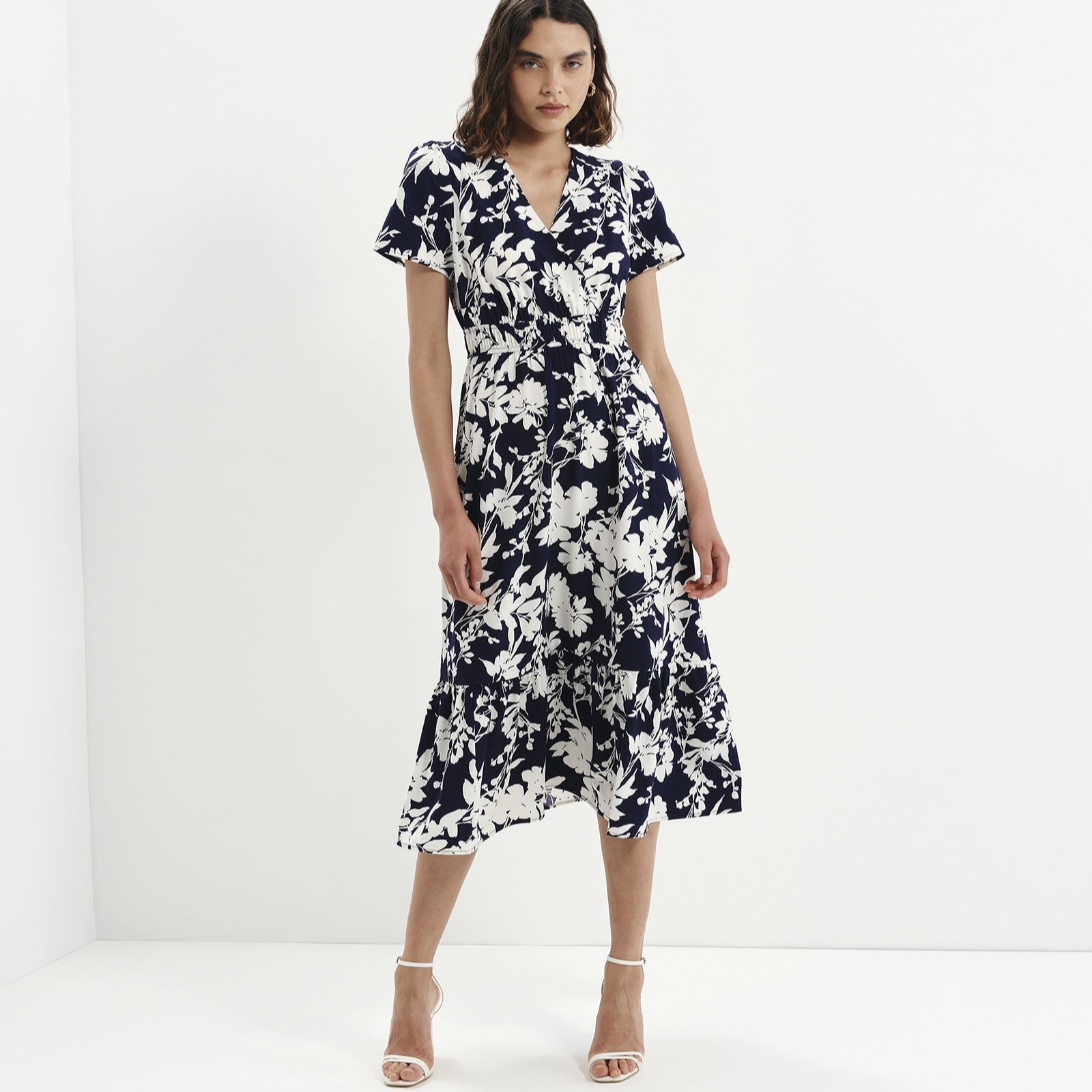 Finery London Deena Floral Printed Dress Petite