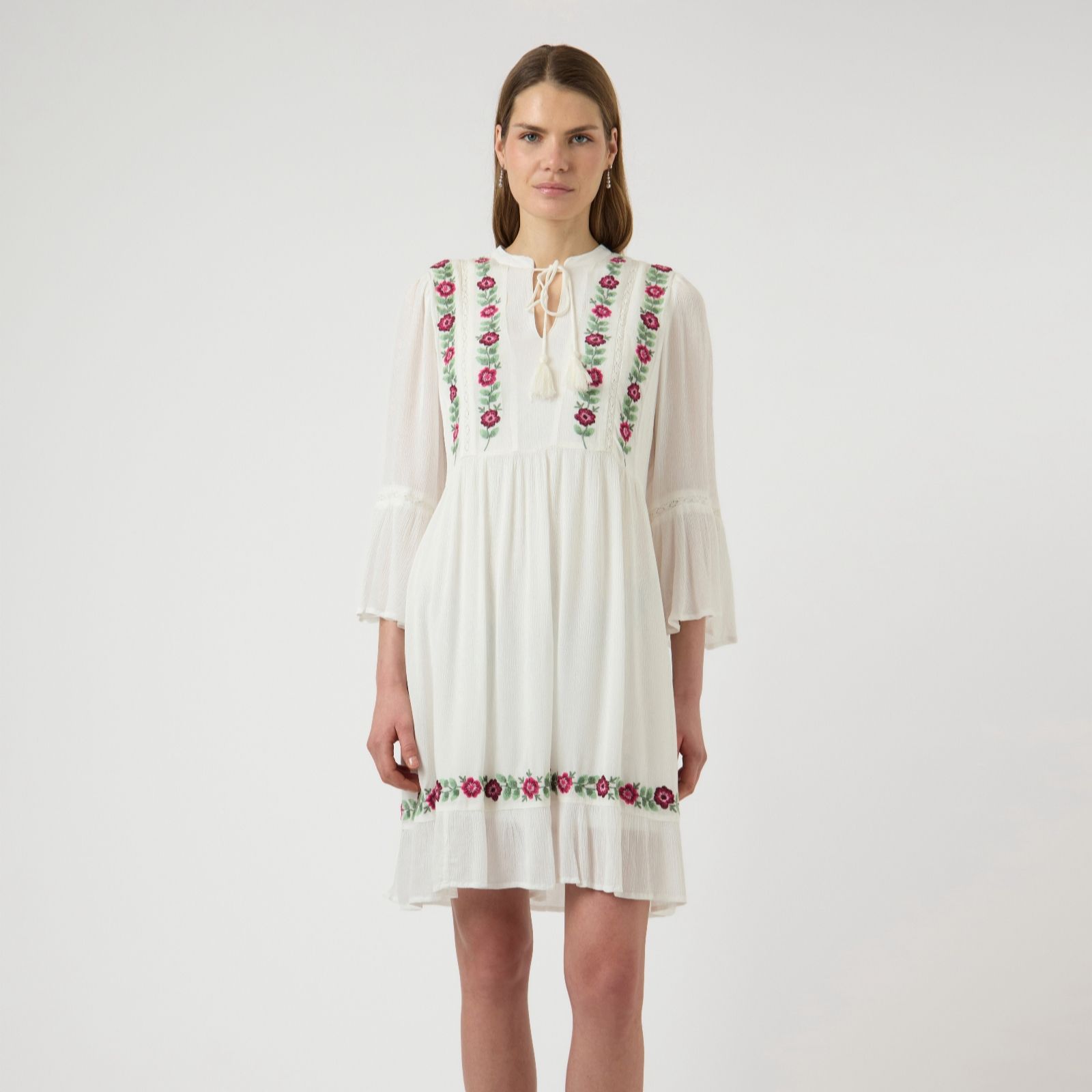 YAS Chella Embroidered Dress